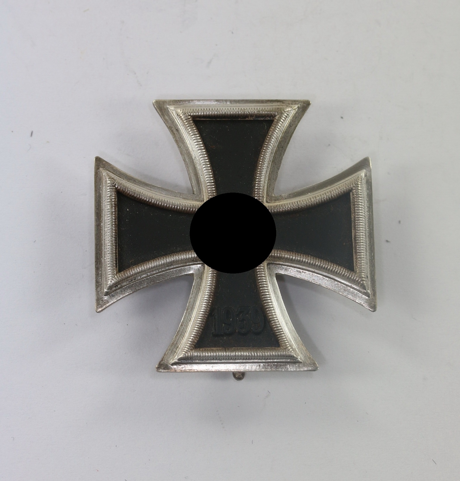 eisernes_kreuz_1 Eisernes Kreuz 1. Klasse 1939, Hst. 20 (Fritz Zimmermann, Pforzheim) – Bild 1