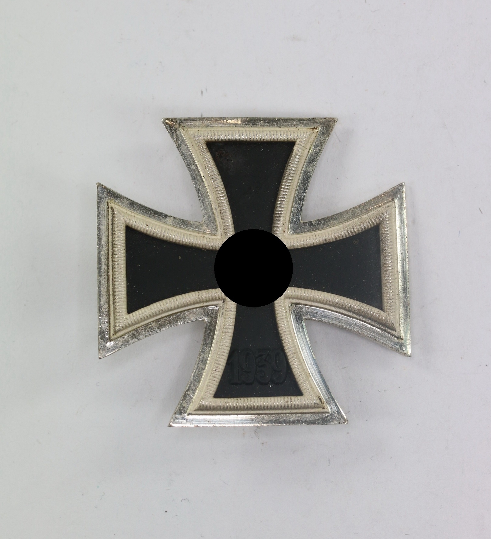 Iron Cross 1st Class 1939. Maker 26 (B.H. Mayer, Pforzheim) – Bild 1
