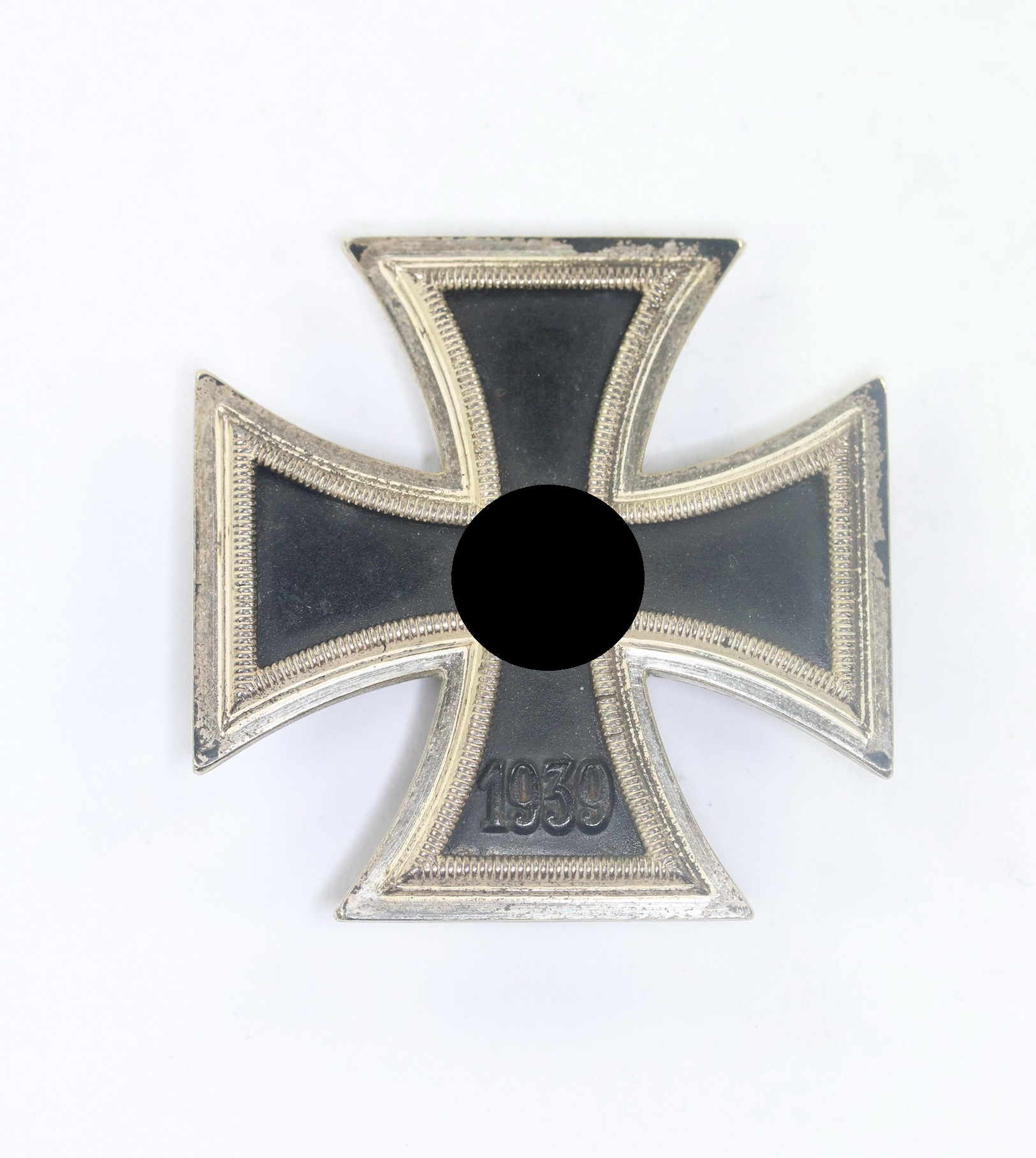 Eisernes Kreuz 1. Klasse 1939, Hst. 4 und L/16 (!), mit Gravur (!) – Bild 1