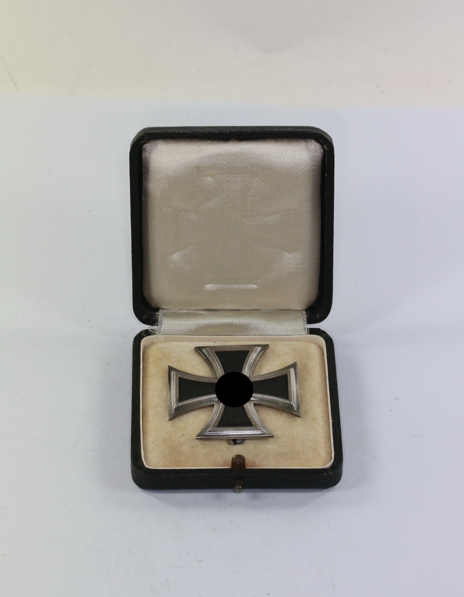 Cased Iron Cross 1st Class 1939. Maker 65. – Bild 1