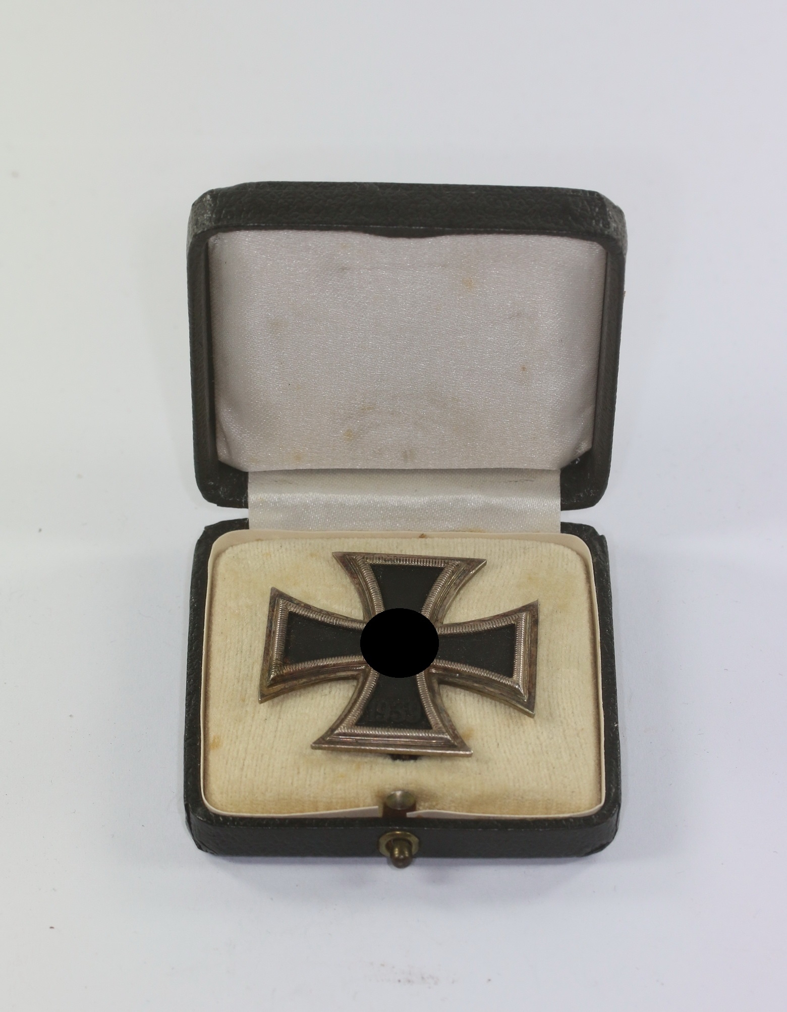 Cased Iron Cross 1st Class 1939. Maker 65. – Bild 1