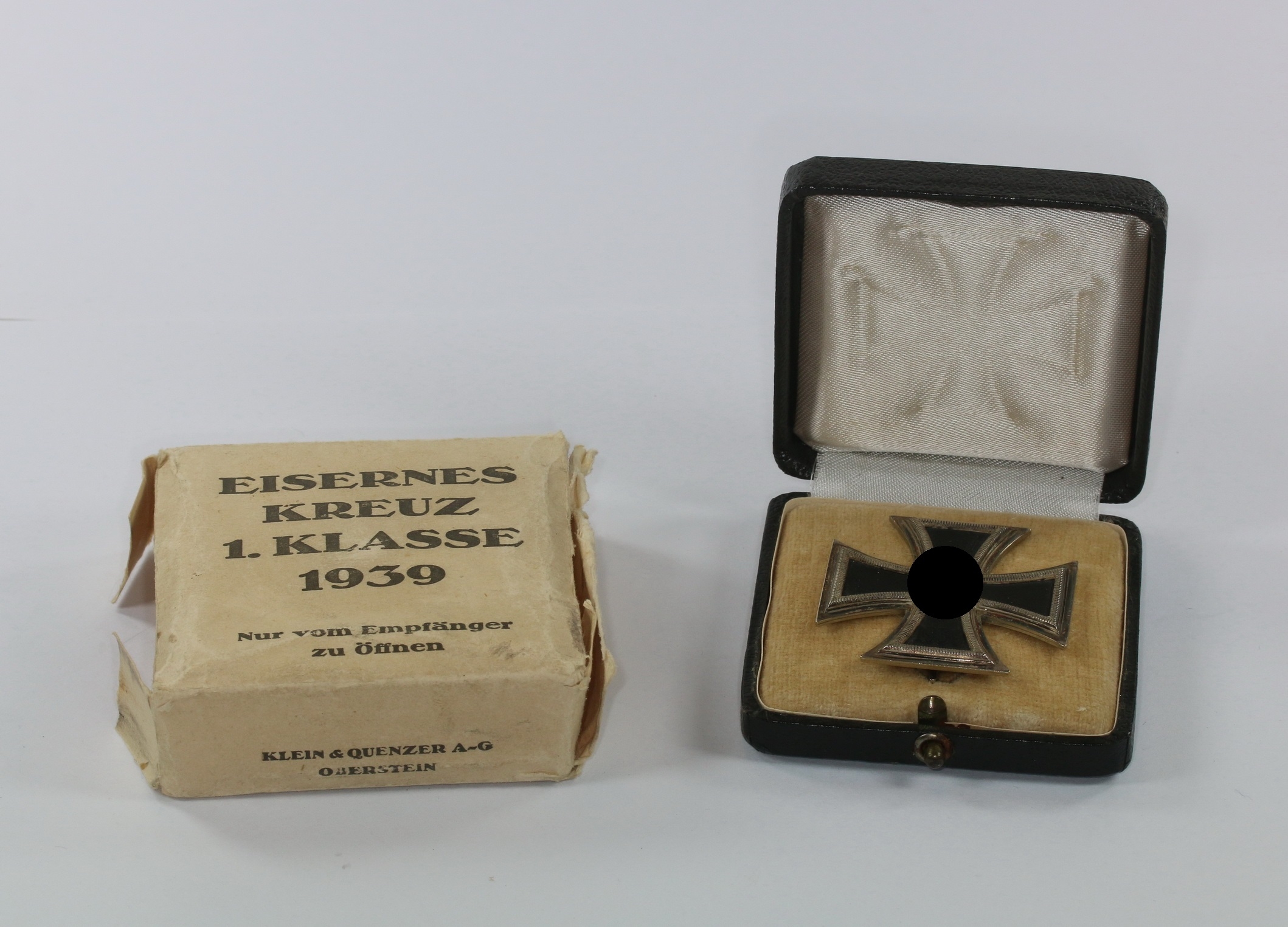 Cased & Cartoned Iron Cross 1st Class 1939. Maker 65. – Bild 1