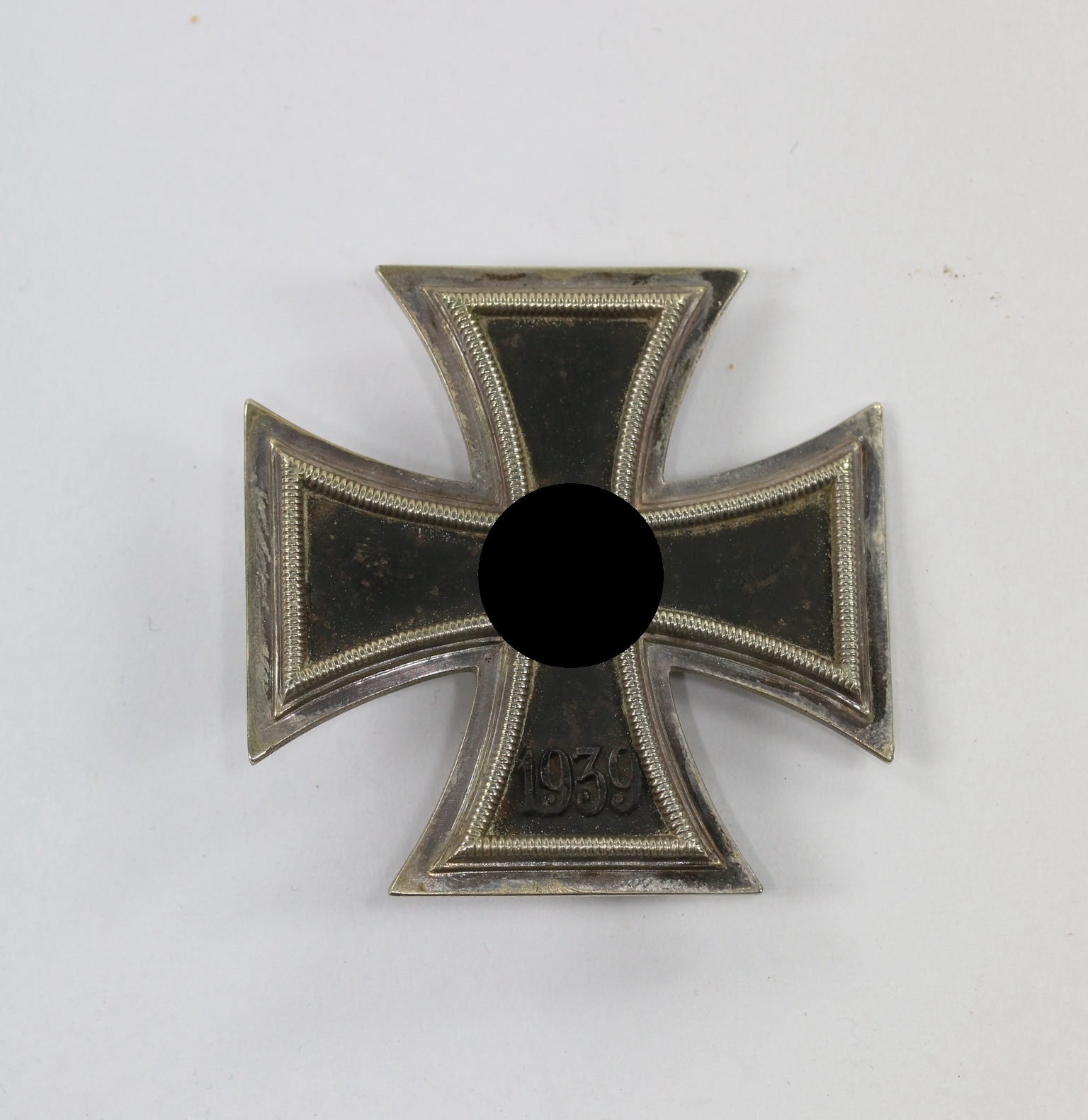 eisernes_kreuz_1 Iron Cross 1st Class 1939. Maker L/11. – Bild 1