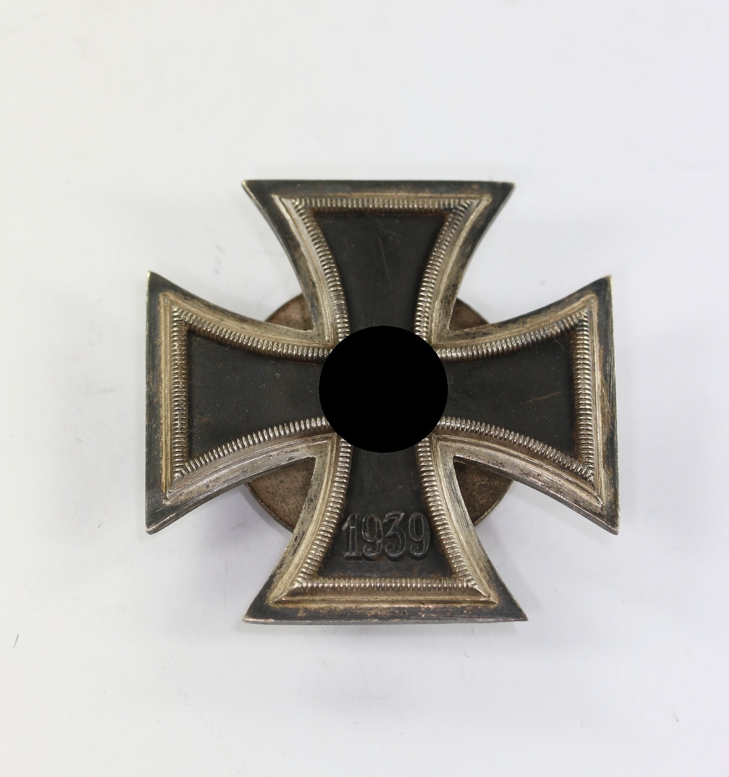 Iron Cross 1st Class 1939 on Screwback. Maker L/16. – Bild 1