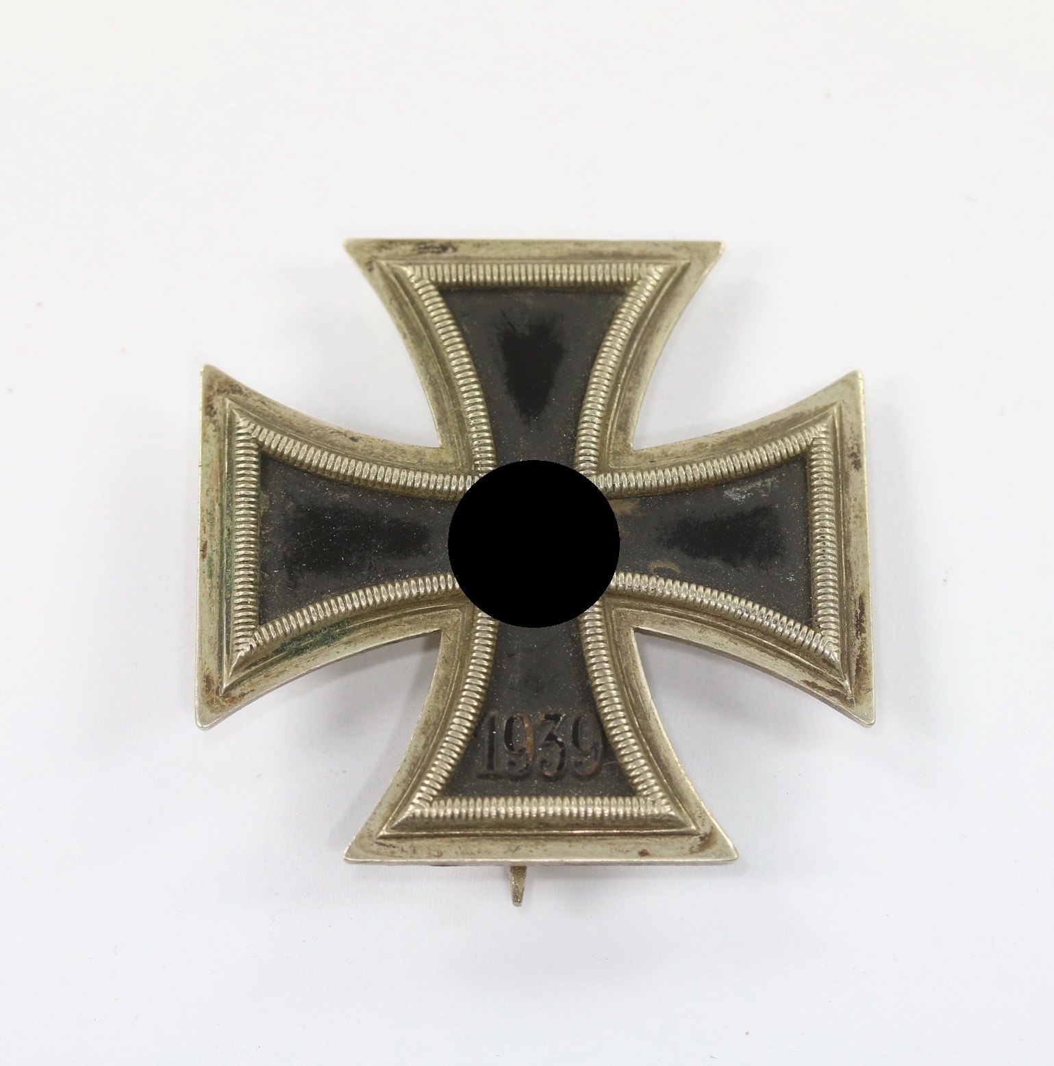 eisernes_kreuz_1 Iron Cross 1st Class 1939. Maker L59 with Rune & F. – Bild 1