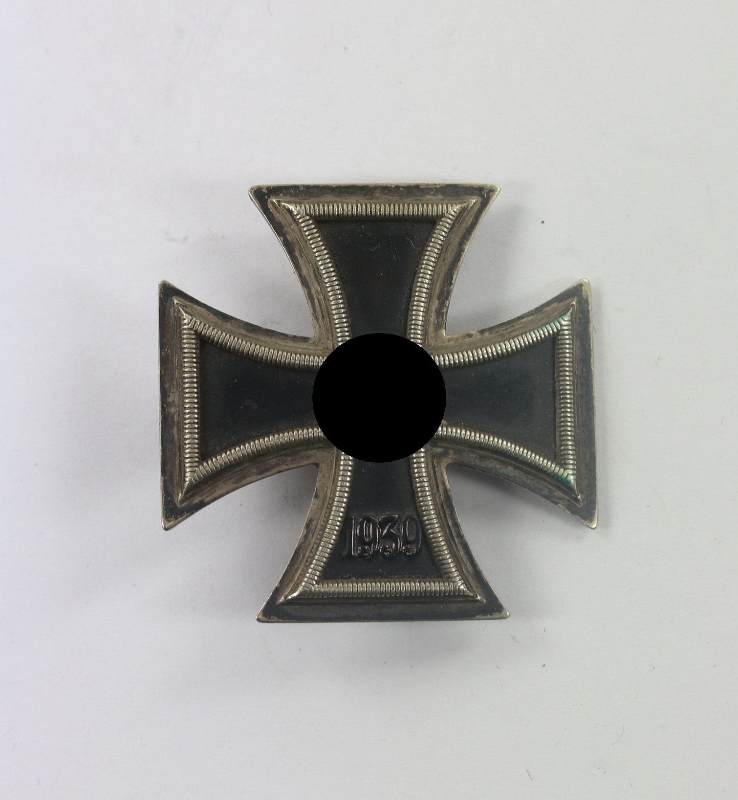 eisernes_kreuz_1 Iron Cross 1st Class 1939. Maker L59 Rune & Circle. – Bild 1