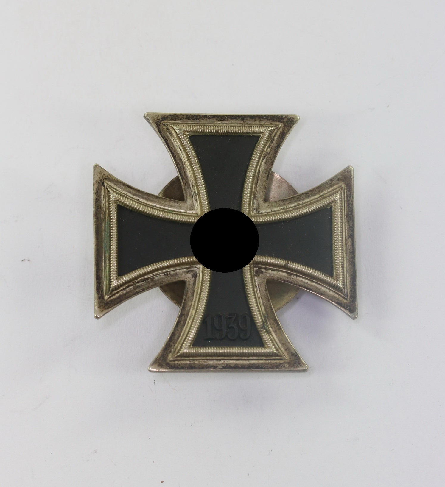  Eisernes Kreuz 1. Klasse 1939, Juncker, an Scheibe und Mutter, magnetisch (!) – Bild 1