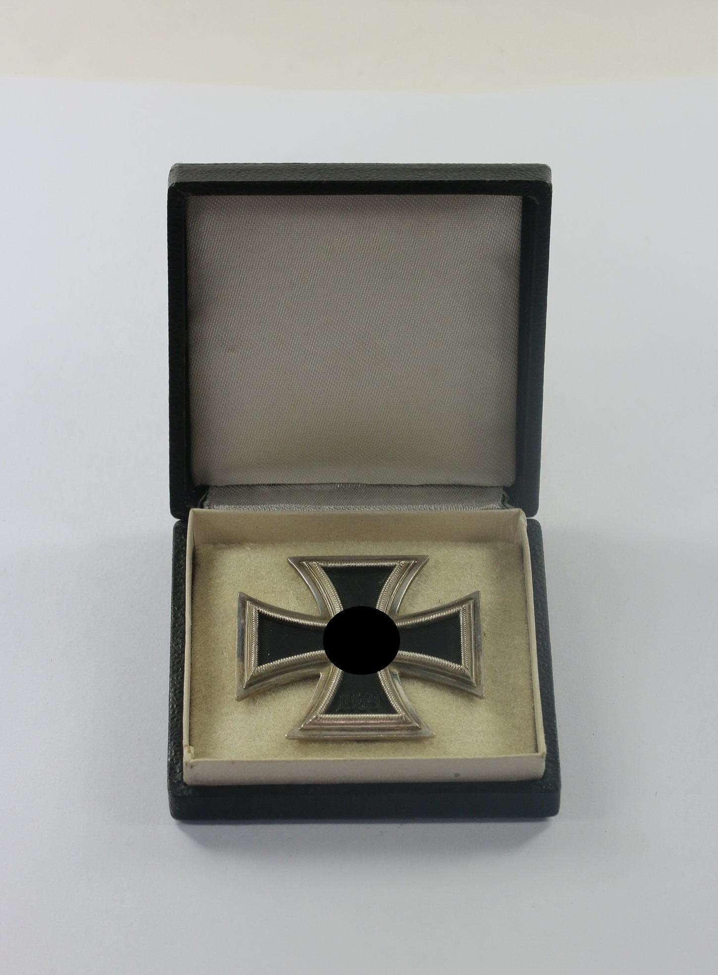 Eisernes Kreuz 1. Klasse 1939, Rudolf Souval, im Halbetui – Bild 1