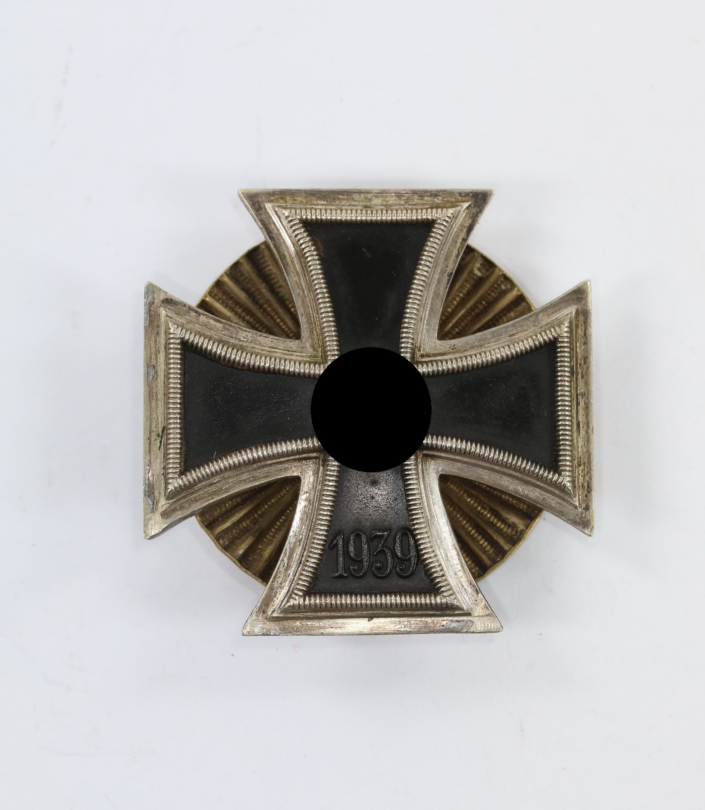 Eisernes Kreuz 1. Klasse 1939, Wilhelm Deumer an Stern Schraubscheibe – Bild 1