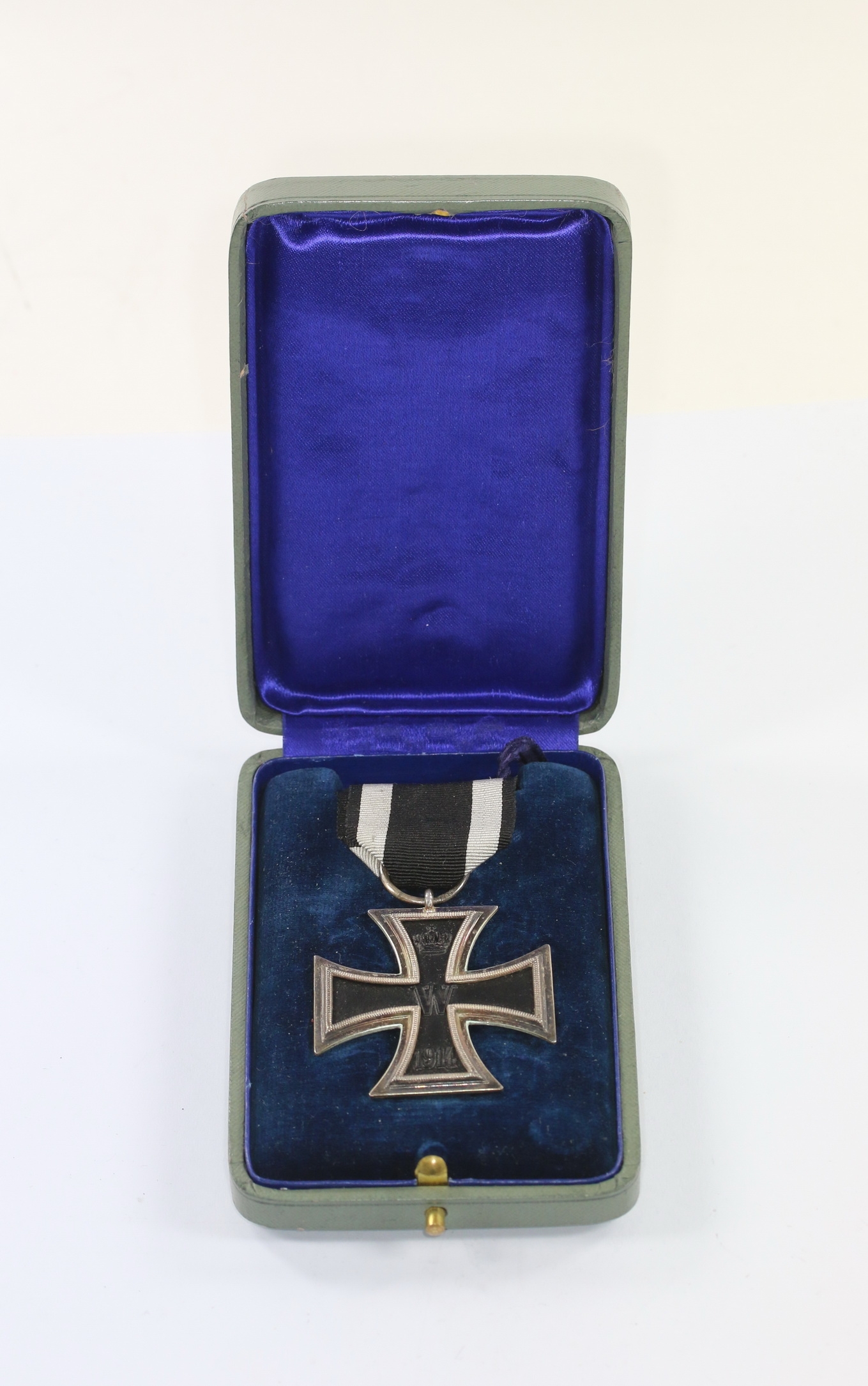 Cased Iron Cross 2nd Class 1914. Maker SW. – Bild 1