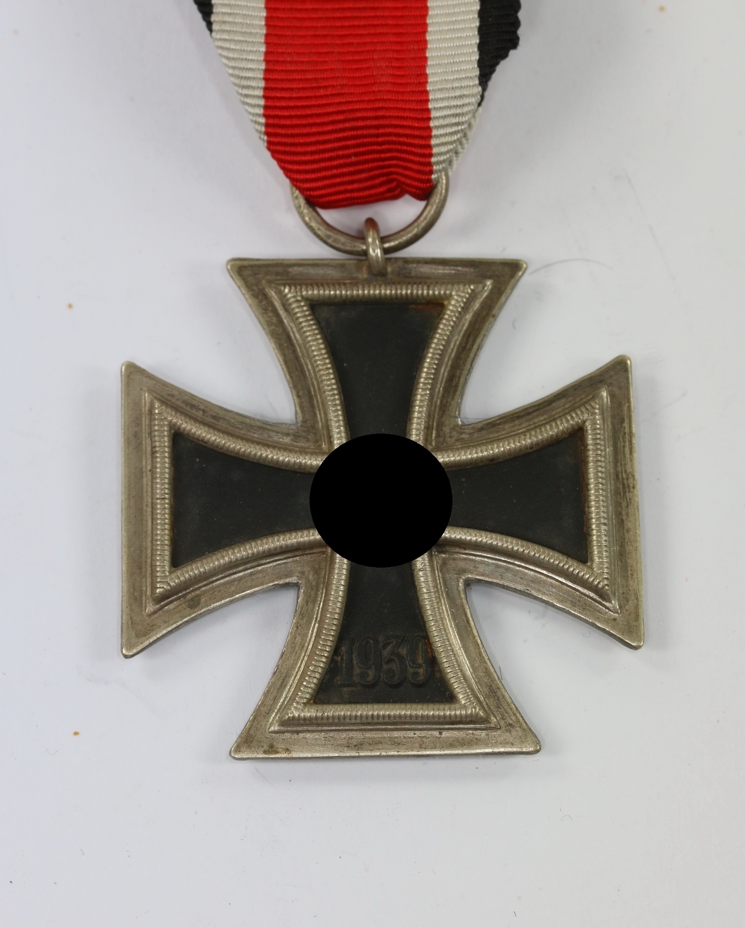 Eisernes Kreuz 2. Klasse 1939, Hst. 24 (Überbreit) – Bild 1