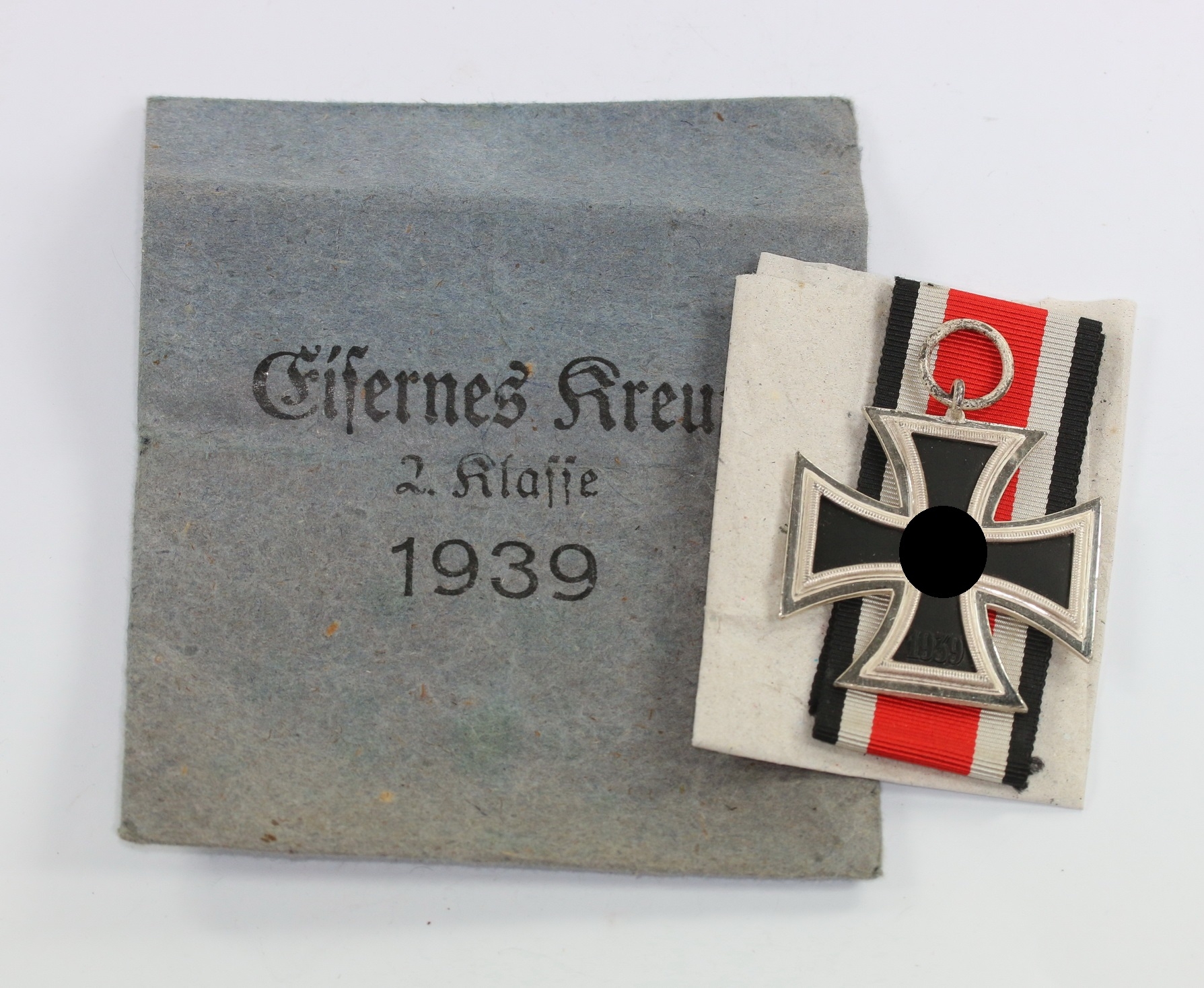 Iron Cross 2nd Class 1939 in Envelope. Maker "100". – Bild 1