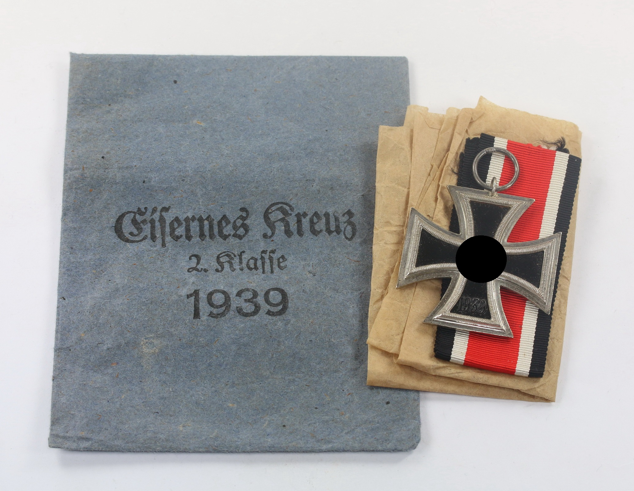 eisernes_kreuz_2 Iron Cross 2nd Class 1939 in Envelope. Maker 15, Friedrich Orth Wien – Bild 1