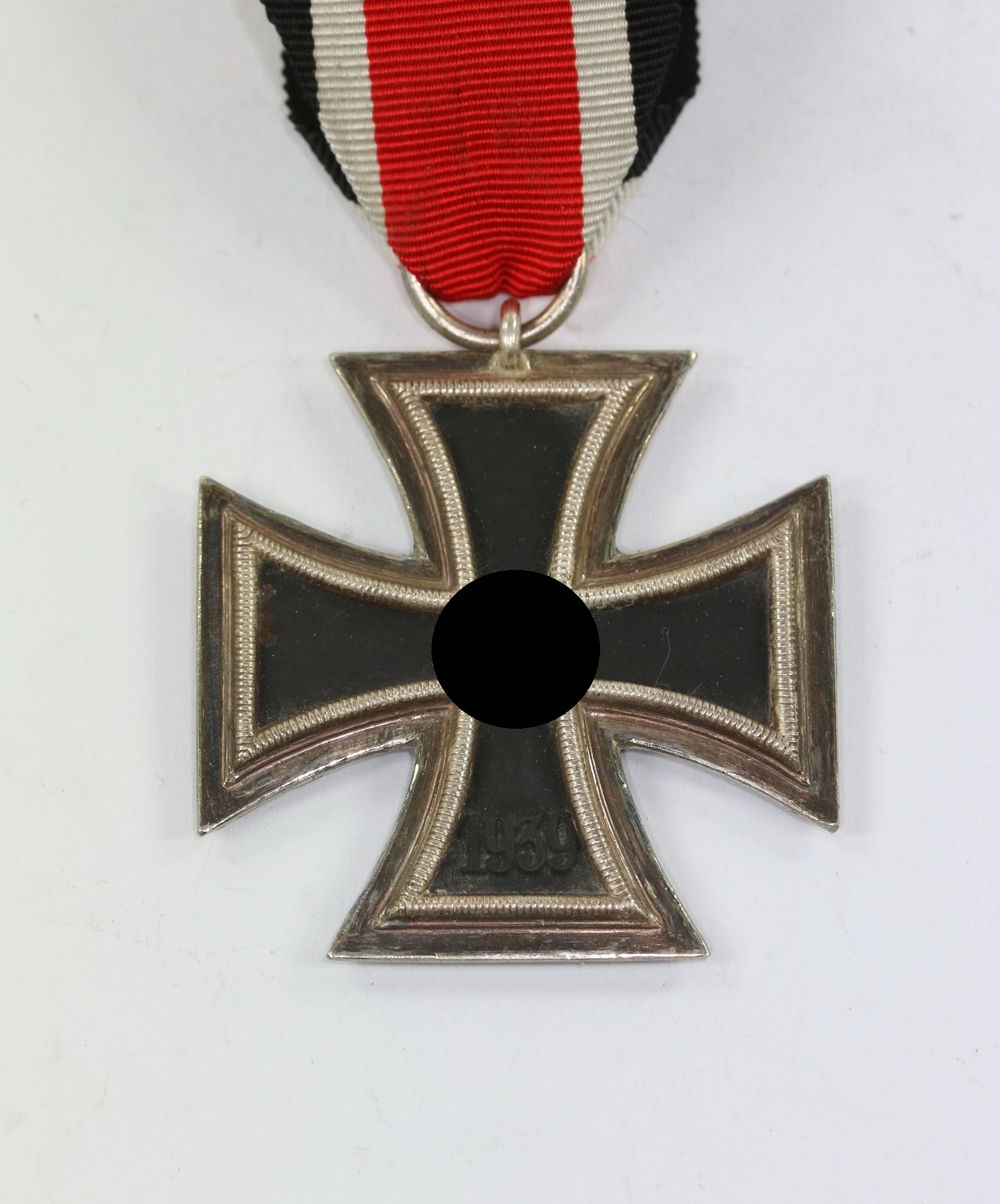 Eisernes Kreuz 2. Klasse 1939, Hst. 24 (Überbreit) – Bild 1