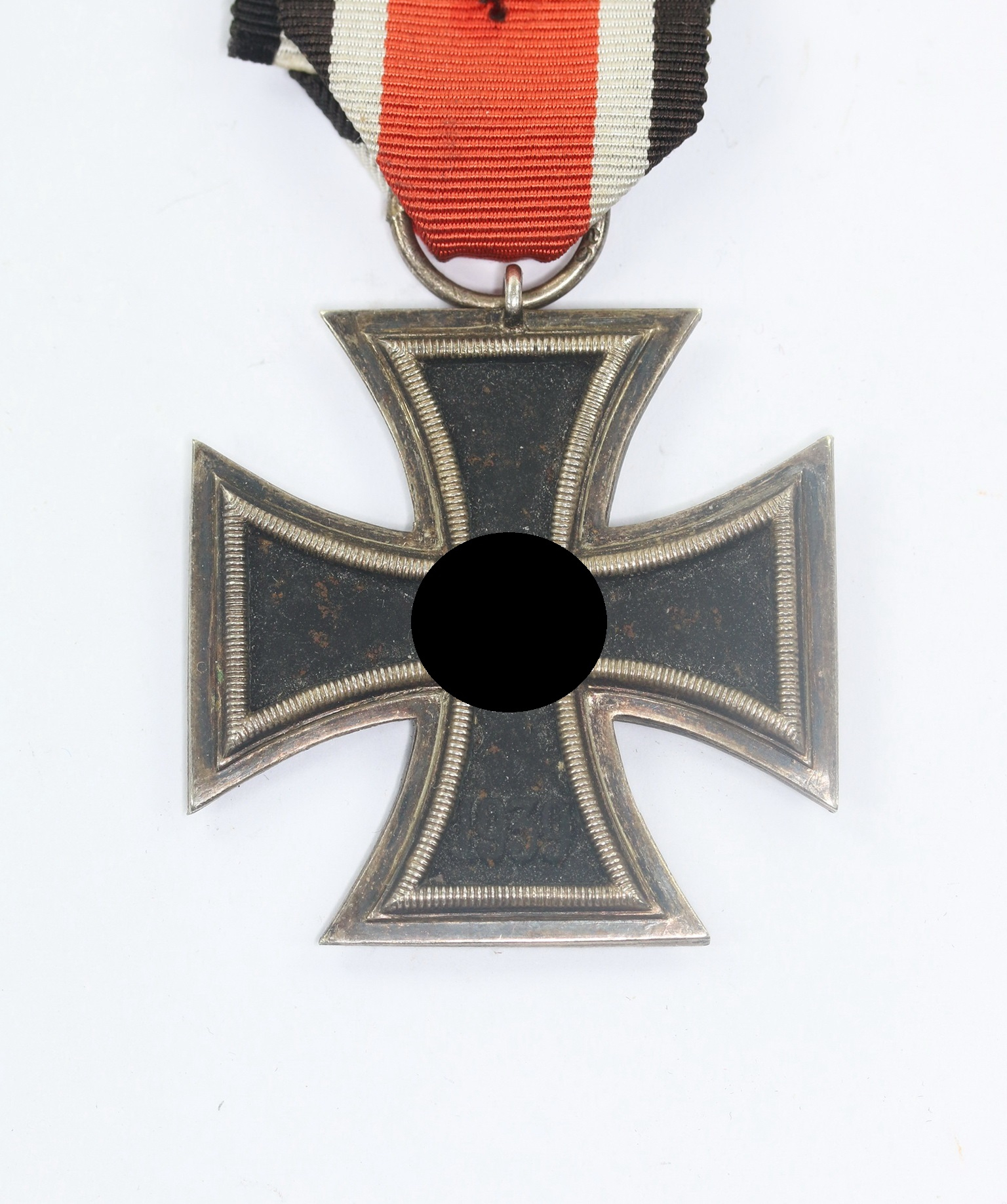 Iron Cross 2nd Class 1939. Maker 25 (Arbeitsgemeinschaft der Graveur-, Gold- und Silberschmiedeinnungen, Hanau am Main) – Bild 1
