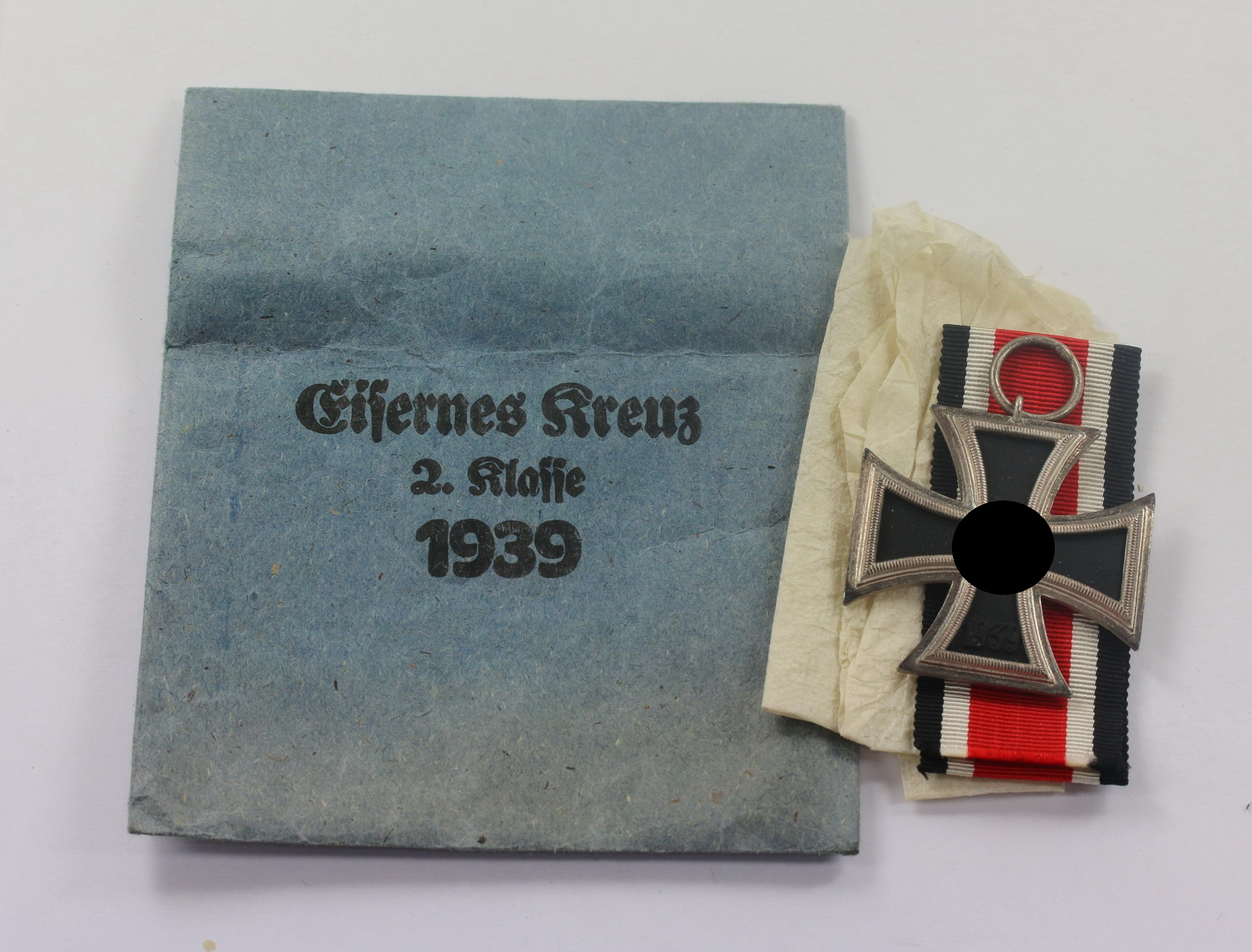 eisernes_kreuz_2 Eisernes Kreuz 2. Klasse 1939, Hst. 65, in Verleihungstüte Klein & Quenzer A.G .Oberstein – Bild 1