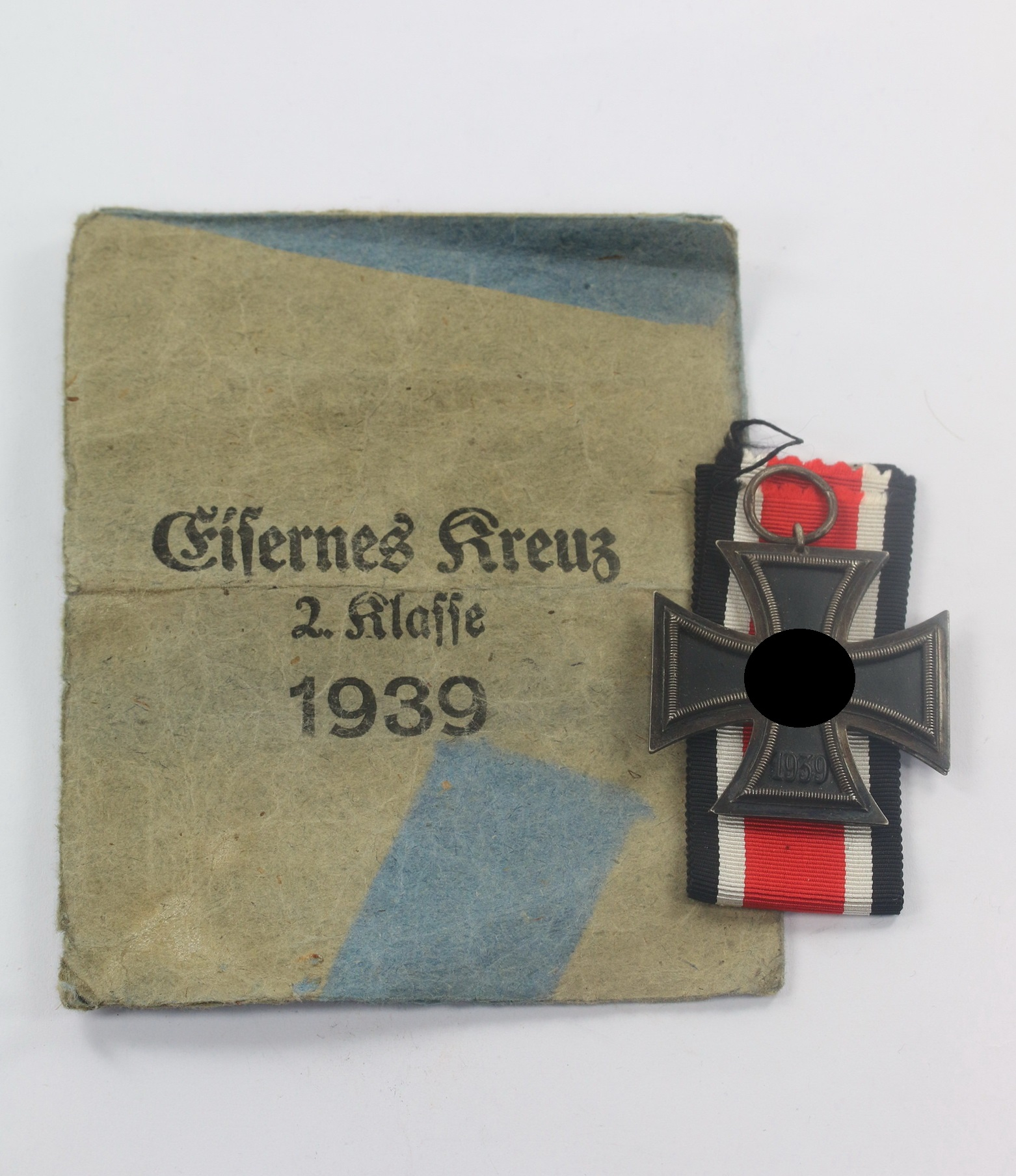 eisernes_kreuz_2 Iron Cross 2nd Class 1939 in Envelope. Maker 76, Ernst L. Müller Pforzheim – Bild 1