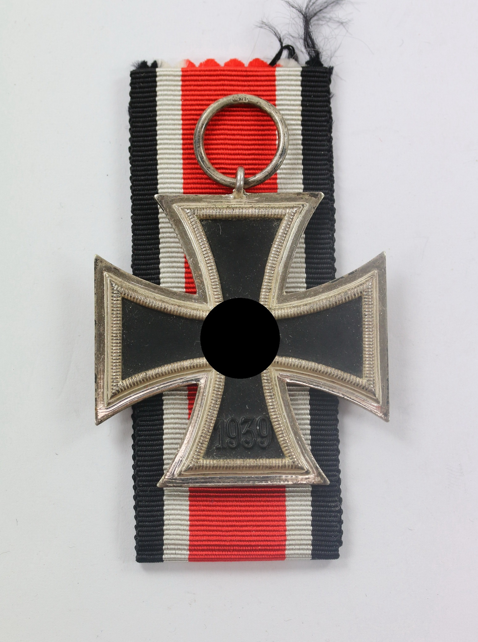 eisernes_kreuz_2 Iron Cross 2nd Class 1939. Maker L/11 (Wilhelm Deumer, Lüdenscheid) – Bild 1