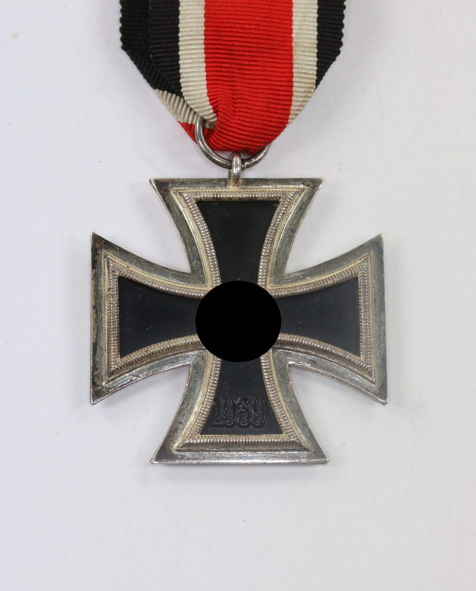 eisernes_kreuz_2 Iron Cross 2nd Class 1939. Maker L/18 (2nd Design) – Bild 1