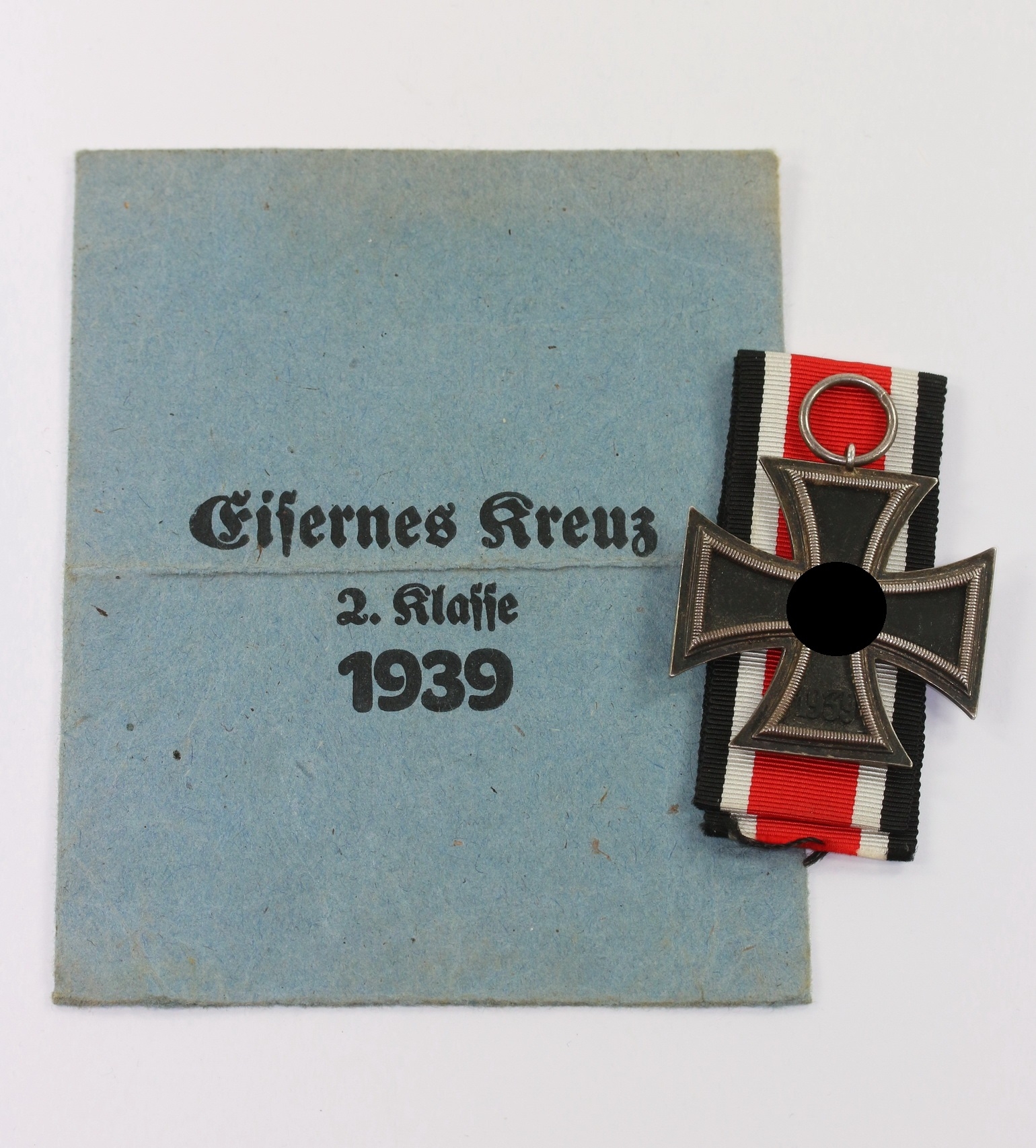 eisernes_kreuz_2 Eisernes Kreuz 2. Klasse 1939, Hst. 65, in Verleihungstüte – Bild 1