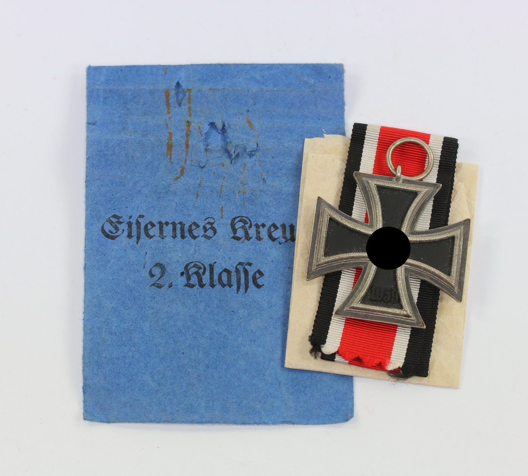 eisernes_kreuz_2 Iron Cross 2nd Class 1939 in Envelope. Maker Arbeitsgemeinschaft der Hanauer Plakettenhersteller – Bild 1