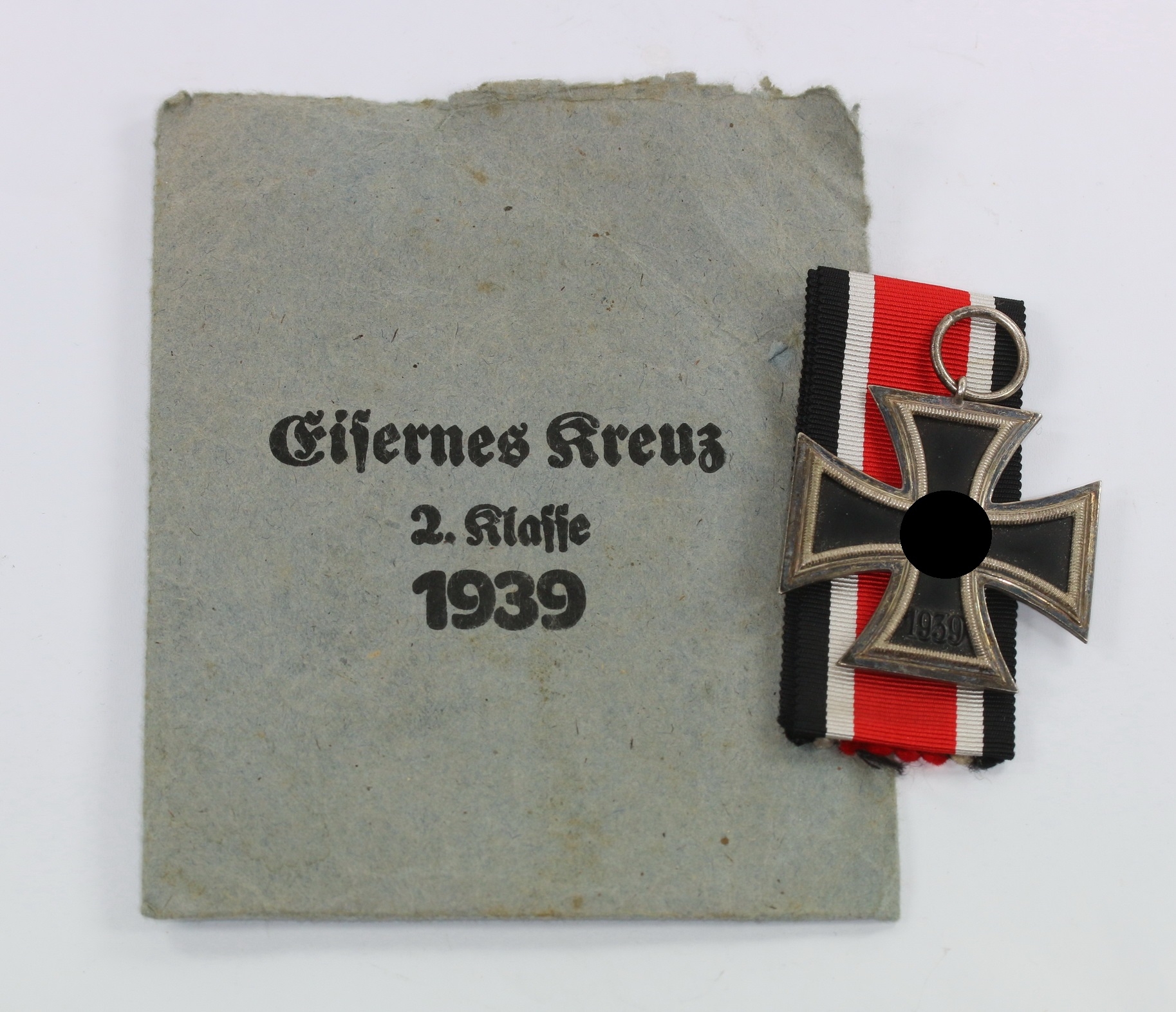 Iron Cross 2nd Class 1939 in Envelope. Maker Karl Hensler. – Bild 1