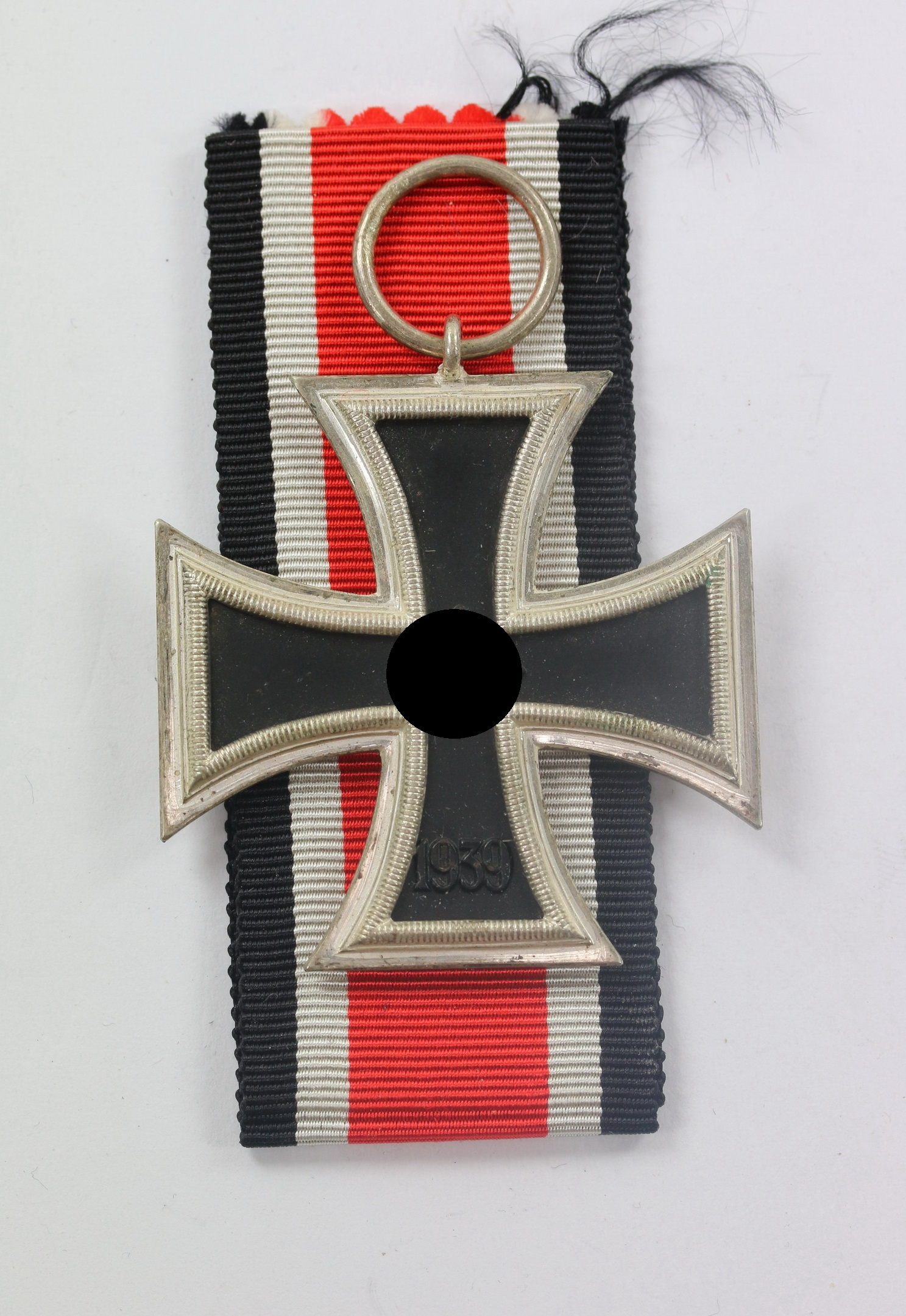 eisernes_kreuz_2 Eisernes Kreuz 2. Klasse 1939, Schinkel Variante, Wilhelm Deumer, magnetisch (!) – Bild 1