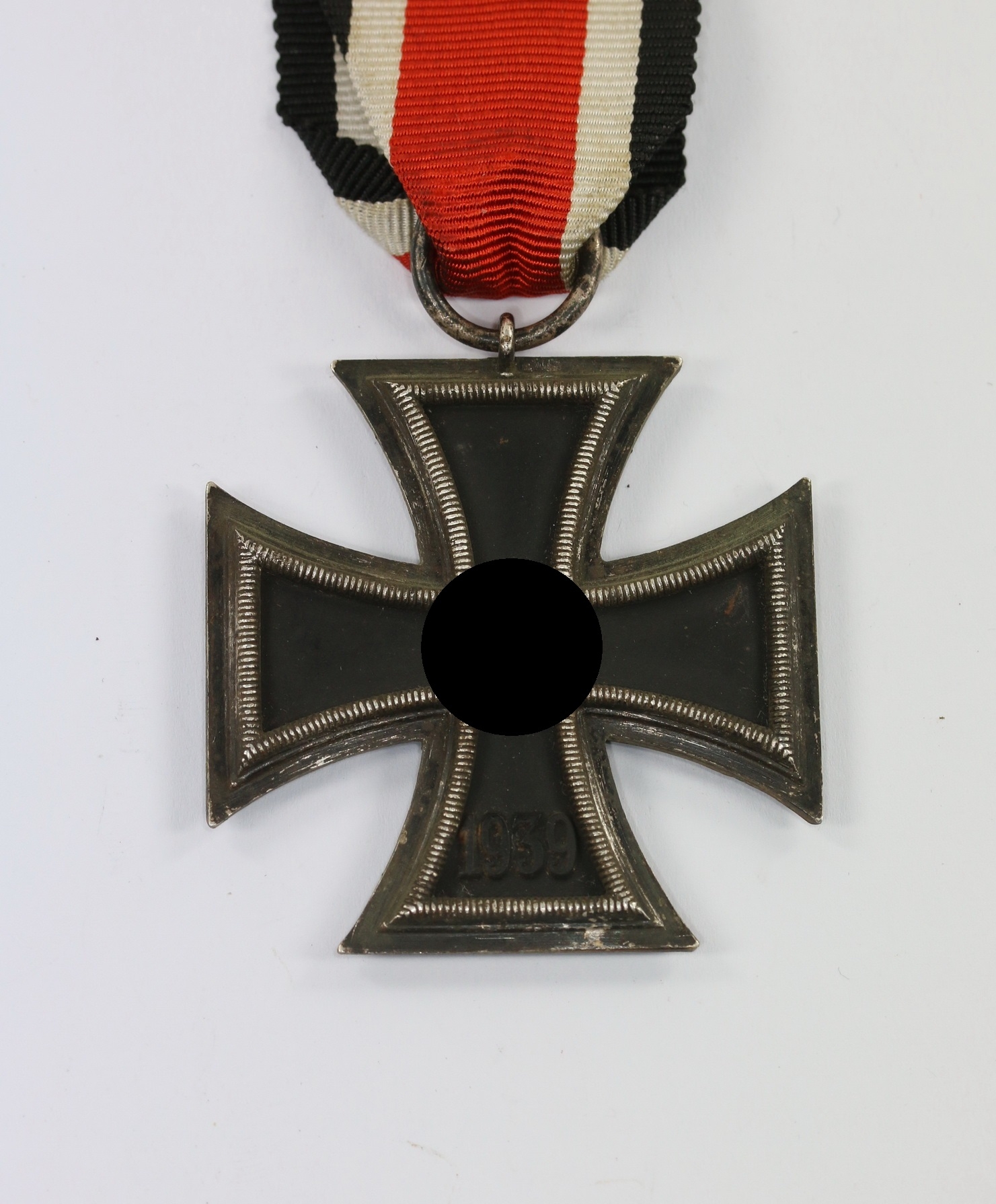 ek2_hakenkreuz_1__1 Eisernes Kreuz 2. Klasse 1939 – Bild 1