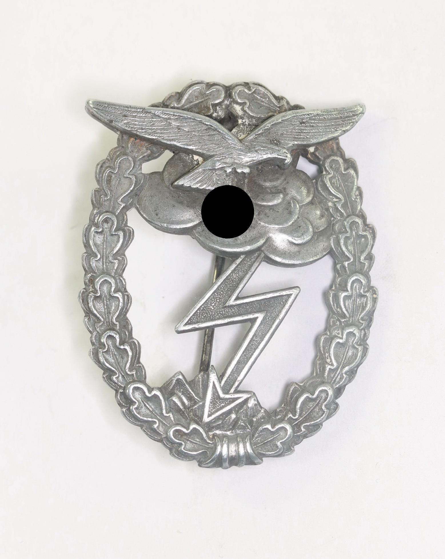 erdkampfabzeichen_der_luftwaffe_hst Luftwaffe Ground Assault Badge. Maker G.B. (Gustav Brehmer, Markneukirchen) – Bild 1