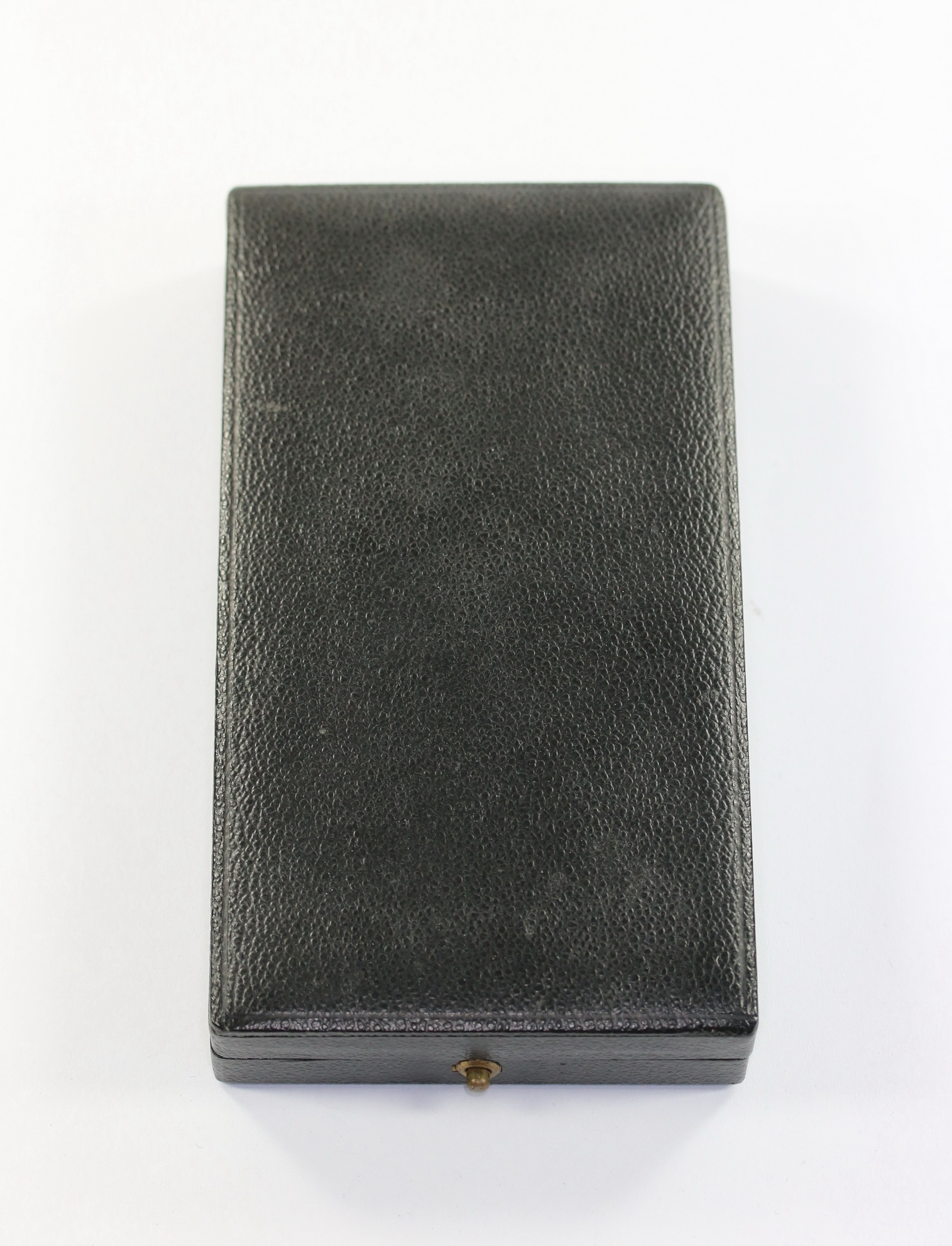 etui_f_r_das_ritterkreuz_des_eisernen_kreuzes_1957_1_ Case for the Knights Cross of the Iron Cross, 1957 Pattern. – Bild 1