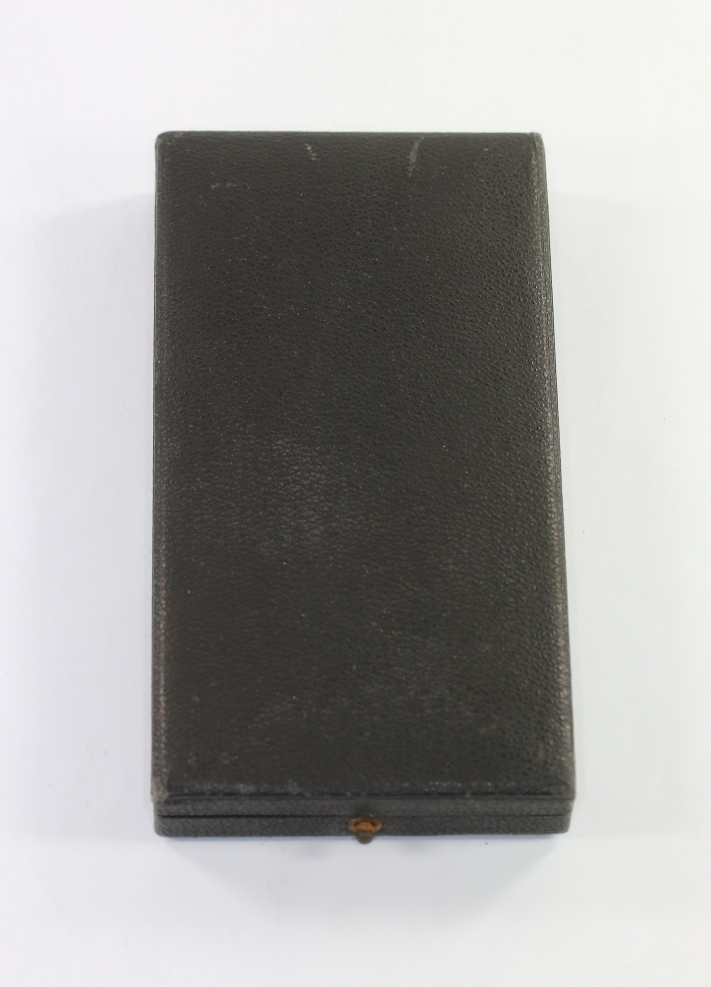 etui_f_r_das_ritterkreuz_des_eisernen_kreuzes_1__1 Case for the Knights Cross of the Iron Cross 1939. – Bild 1