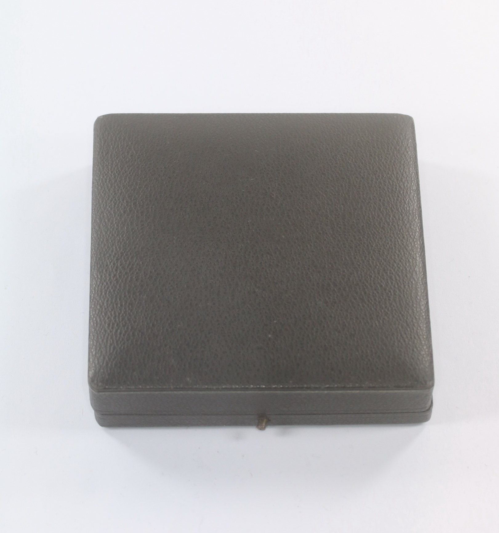 etui_f_r_ein_deutsches_kreuz_in_silber_1_ Case for the German Cross in Silver. – Bild 1