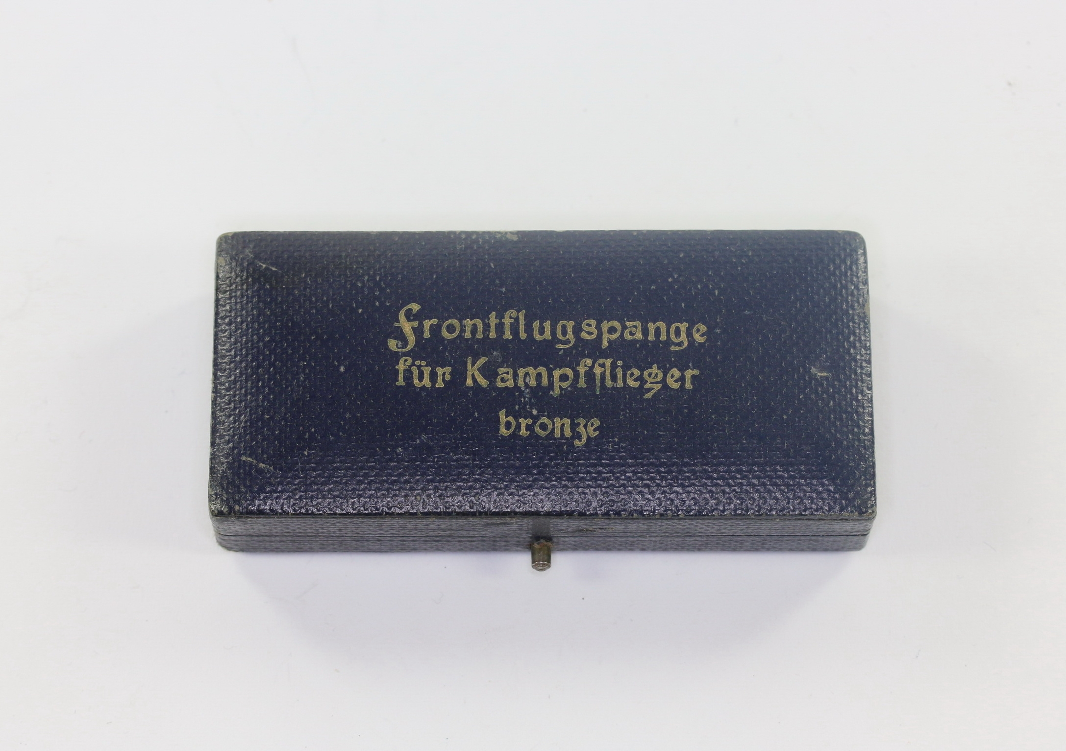 etui_f_r_eine_frontflugspange_f_r_kampfflieger_bronze_1__1 Case for the Bronze Operational Flight Clasp for Bomber.. – Bild 1
