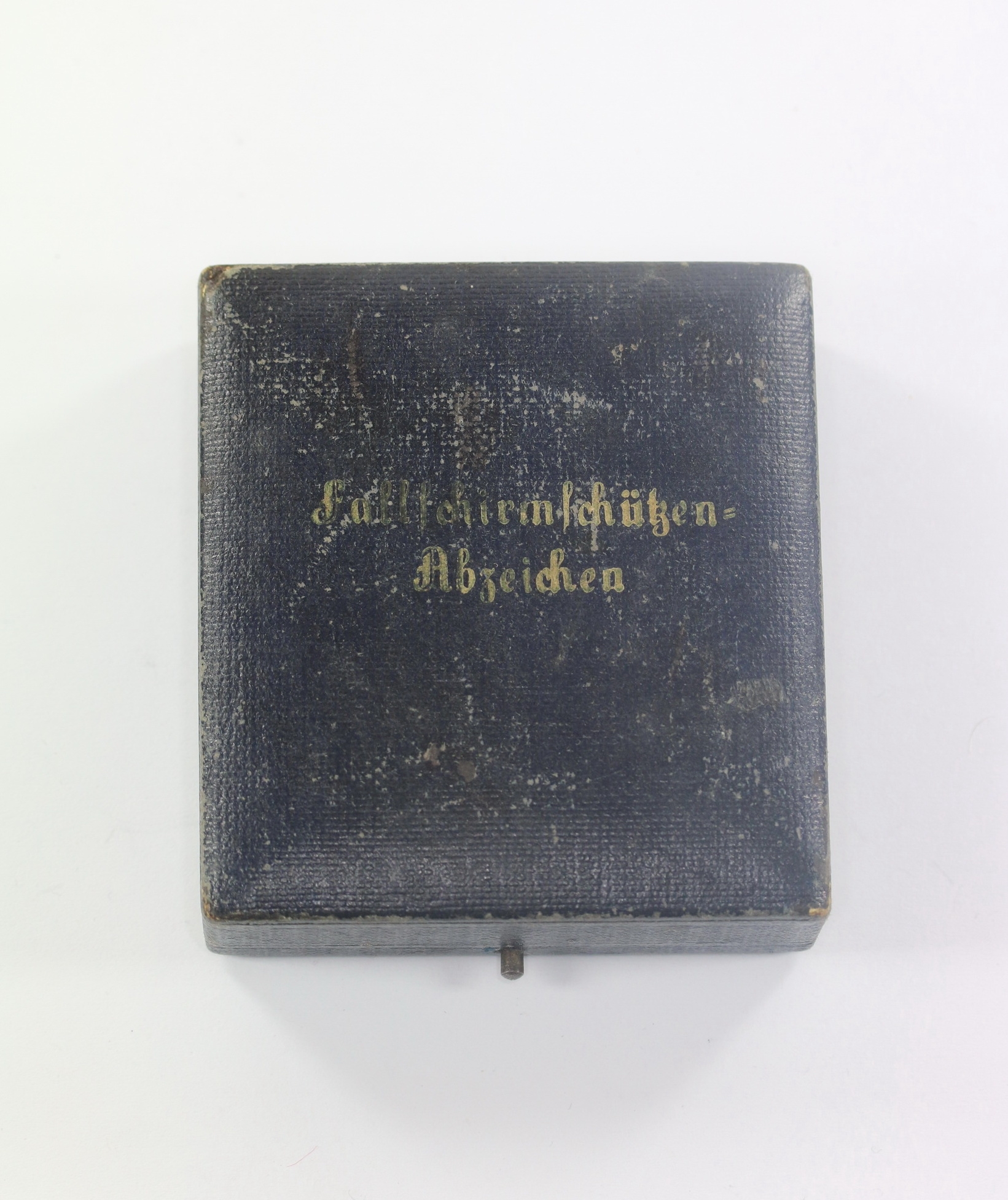 etui_fallschirmsch_tzen_abzeichen_1__1 Case for the Luftwaffe Paratrooper Badge. – Bild 1