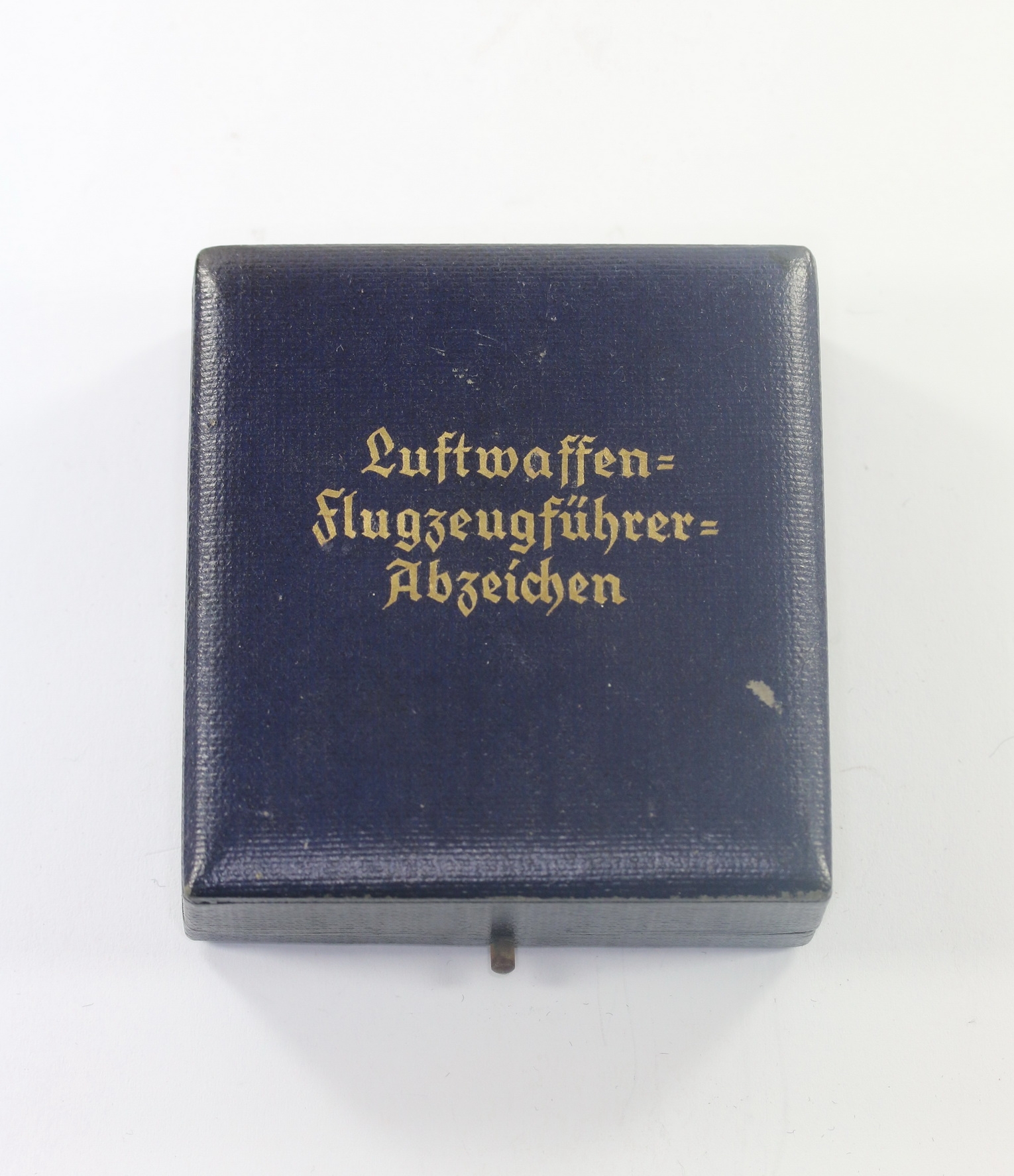 etui_luftwaffen_flugzeugf_hrerabzeichen_1__1 Case for the Luftwaffe Pilot Badge. – Bild 1