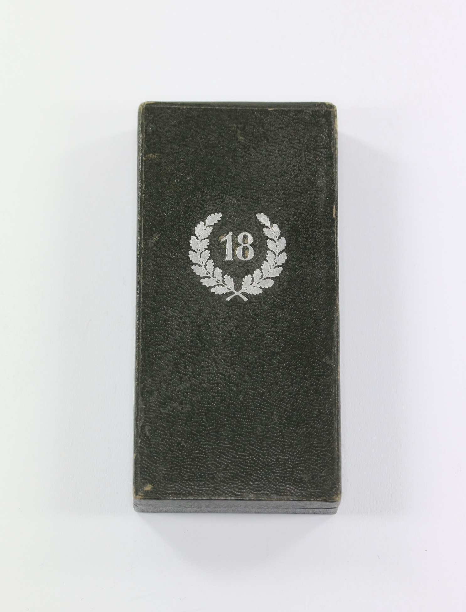 etui_polizei_dienstauszeichnung_silber_18_jahre_1_ Etui Polizei Dienstauszeichnung in Silber (18 Jahre) – Bild 1