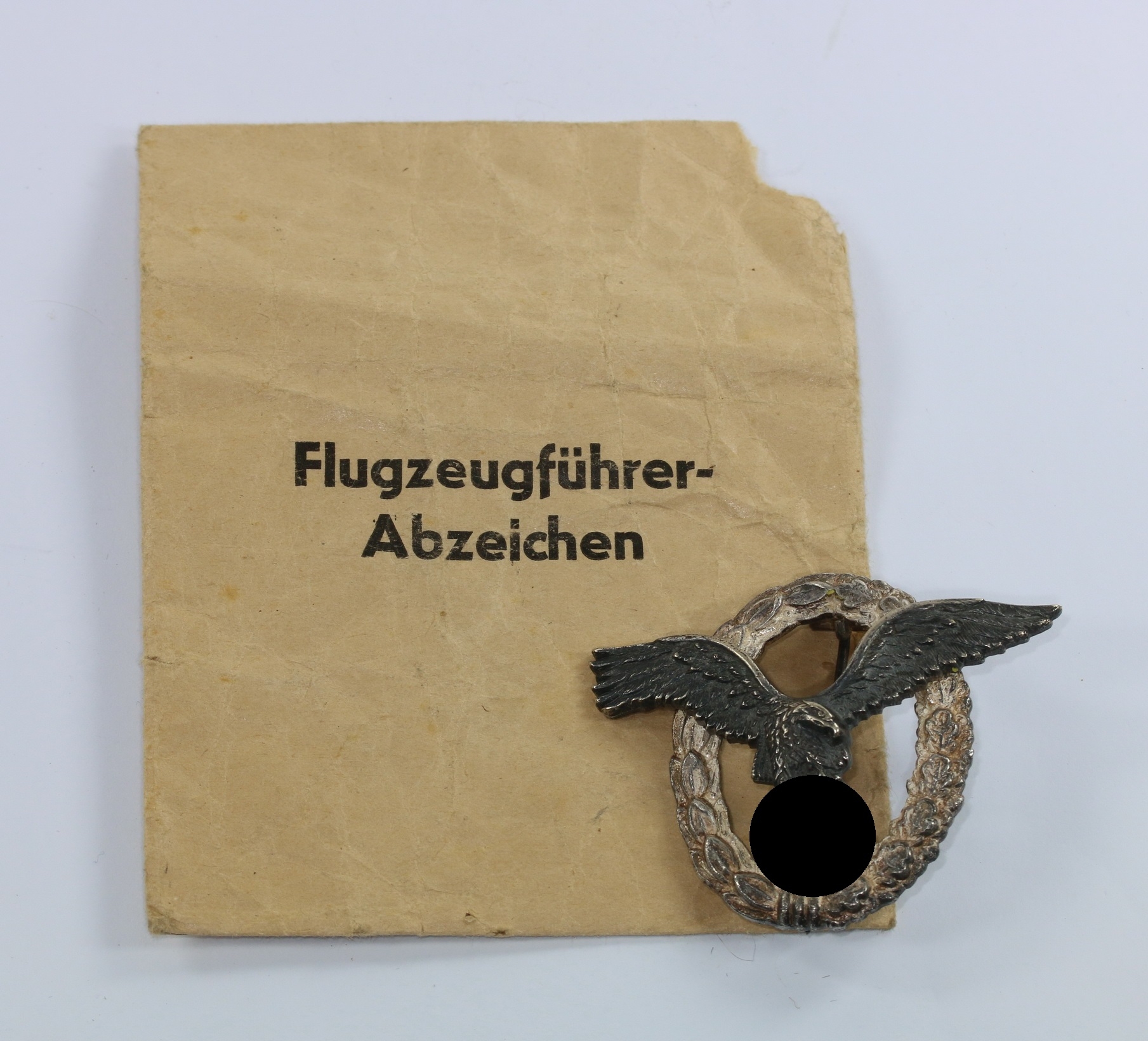 Published Luftwaffe Pilot Badge in Envelope. Maker BSW. – Bild 1