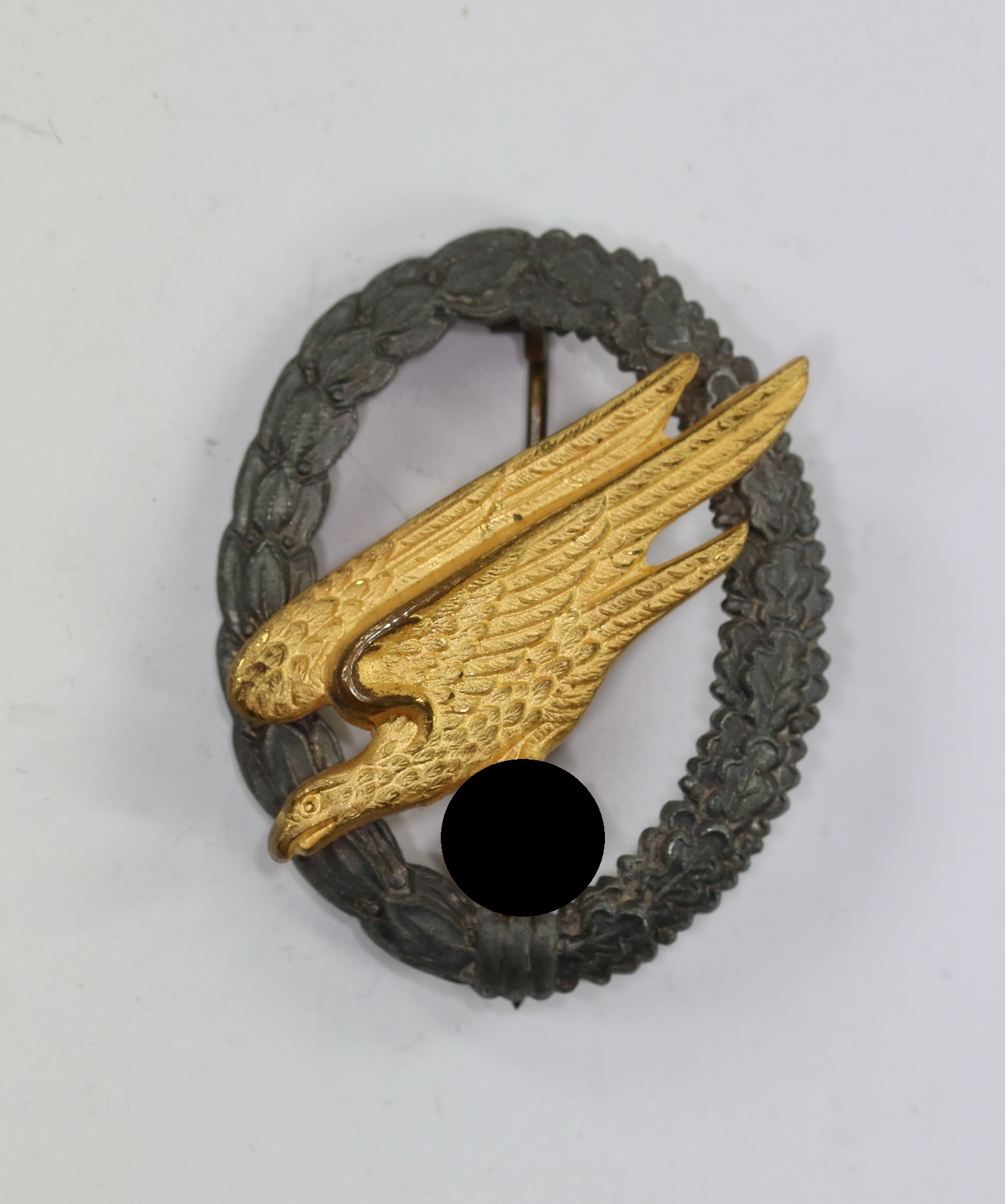 Luftwaffe Paratrooper Badge. Maker B&NL, Zinc / Tombak – Bild 1