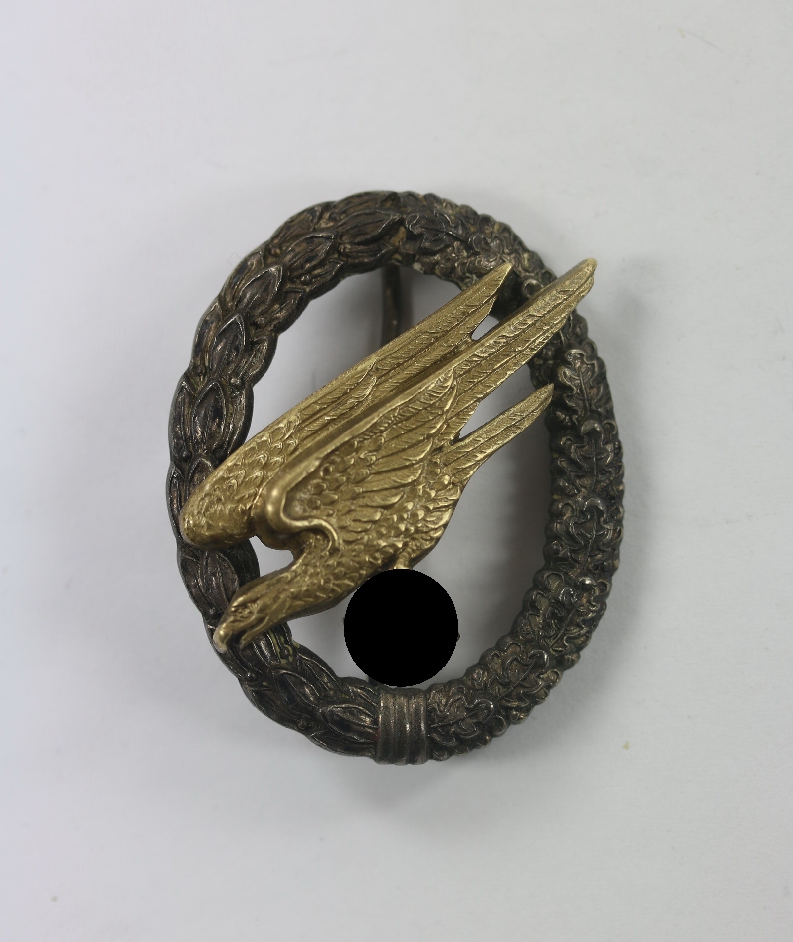 fallschirmsch_tzenabzeichen_der_luftwaffe_hst Luftwaffe Paratrooper Badge. Maker C.E. Juncker Berlin S.W. – Bild 1