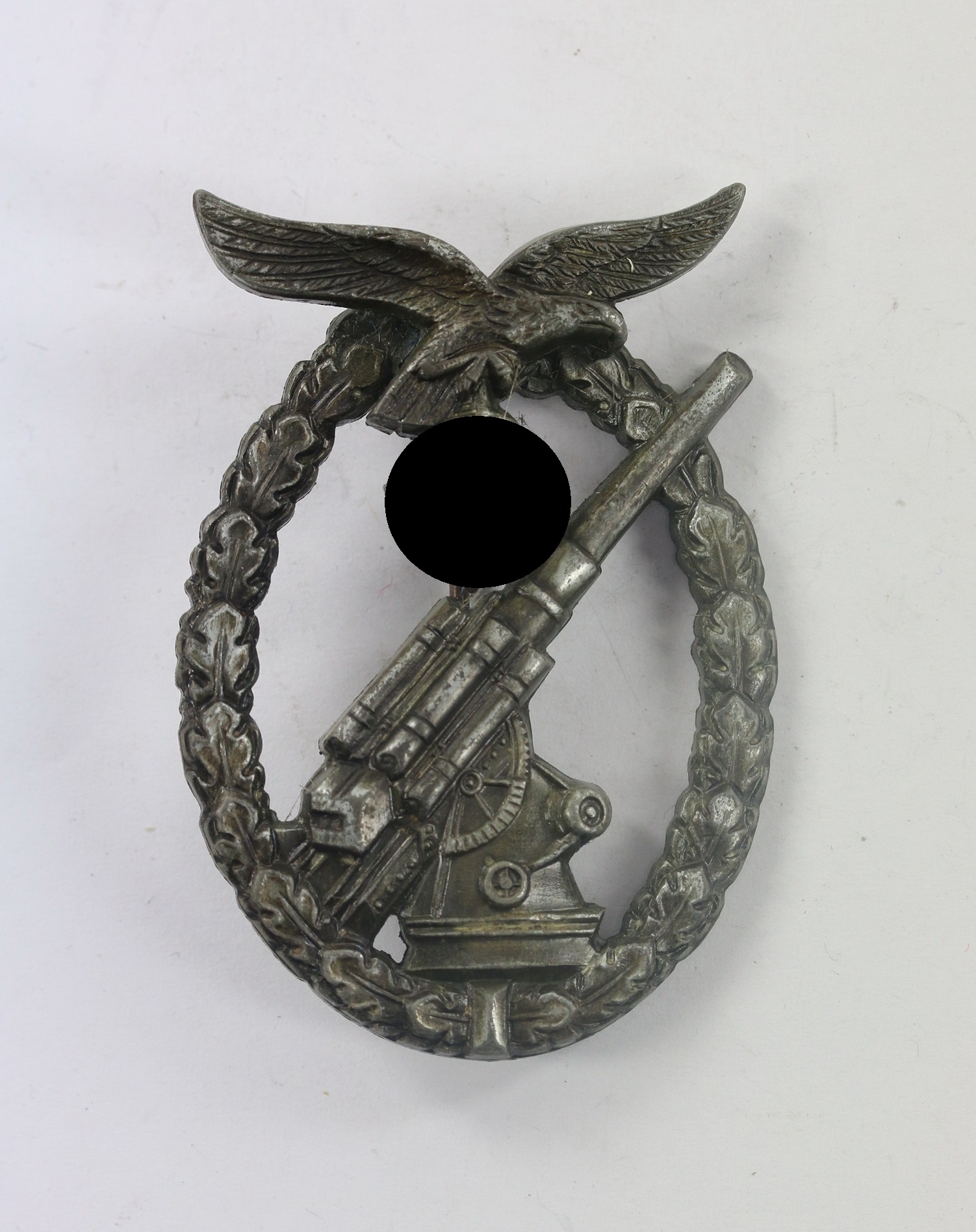 flak_kampfabzeichen_der_luftwaffe_hst Luftwaffe Flak Badge. Maker WH (Wilhelm Hohbacher, Wien) – Bild 1