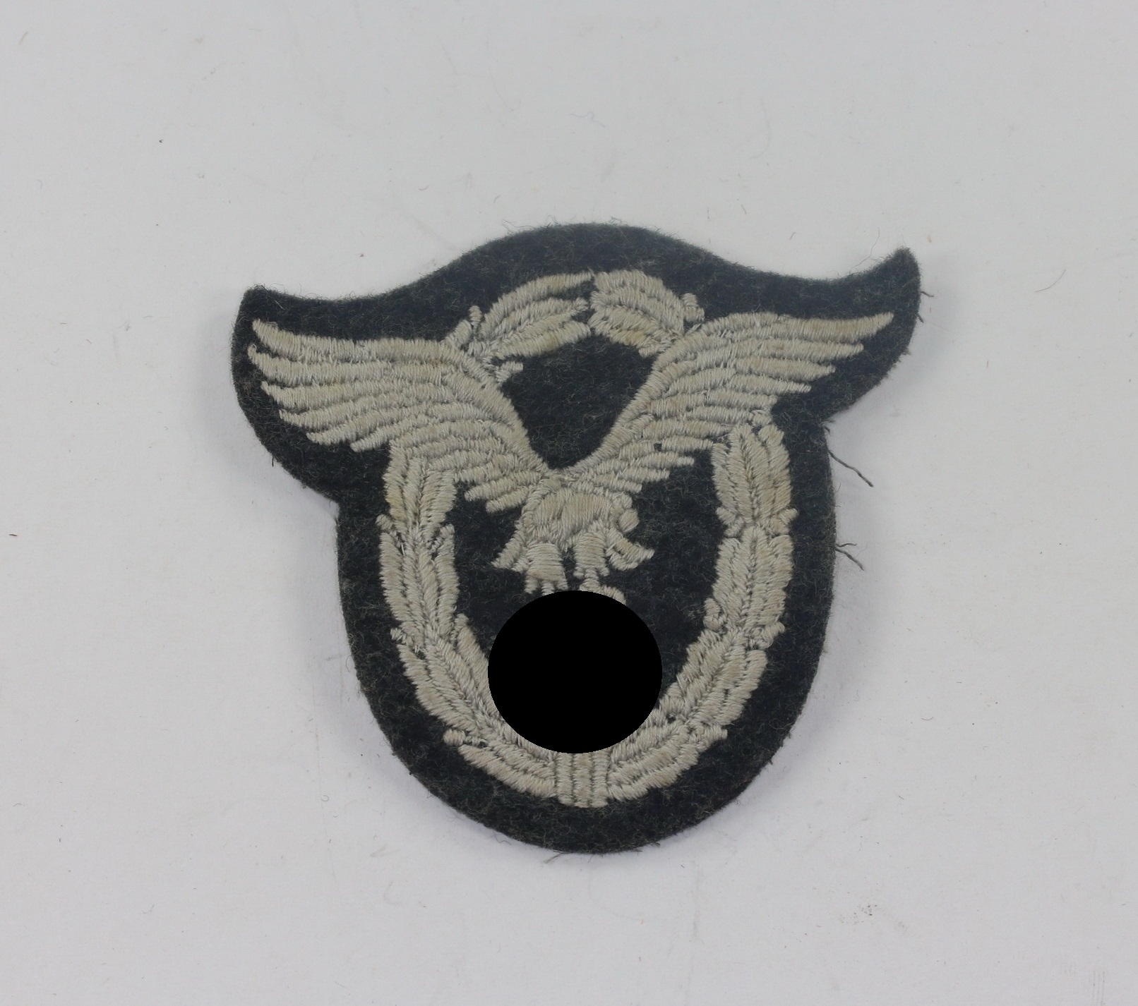 flugzeugf_hrerabzeichen_der_luftwaffe_gestickte_ausf_hrung_1__1_1 Luftwaffe Pilot Badge, Embroidered Pattern. – Bild 1