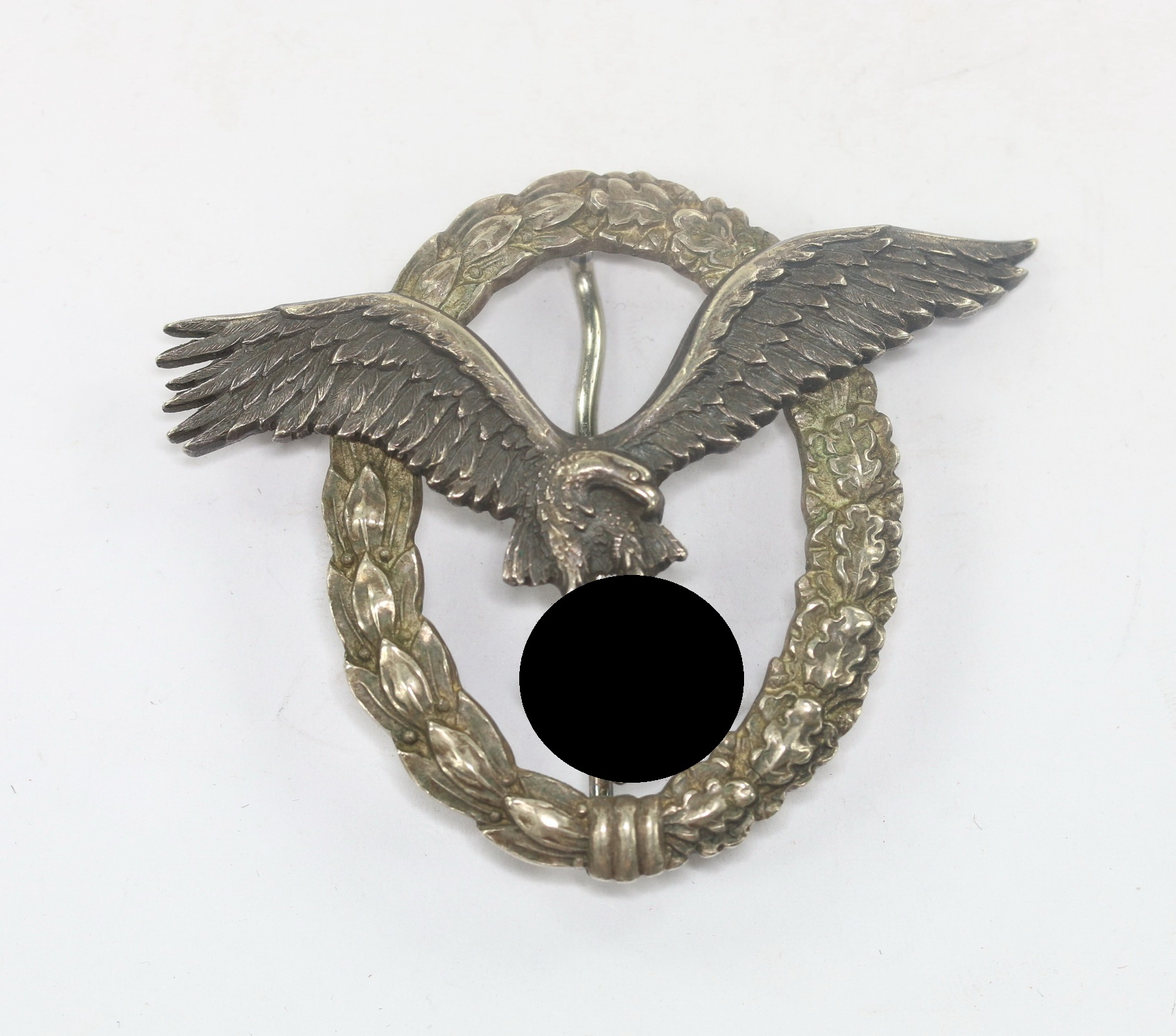 Luftwaffe Pilot Badge. Maker C.E. Juncker Berlin S.W. (J.1), Staffelkapitän J.G. 52, Oberleutnant Wilhelm Keidel – Bild 1