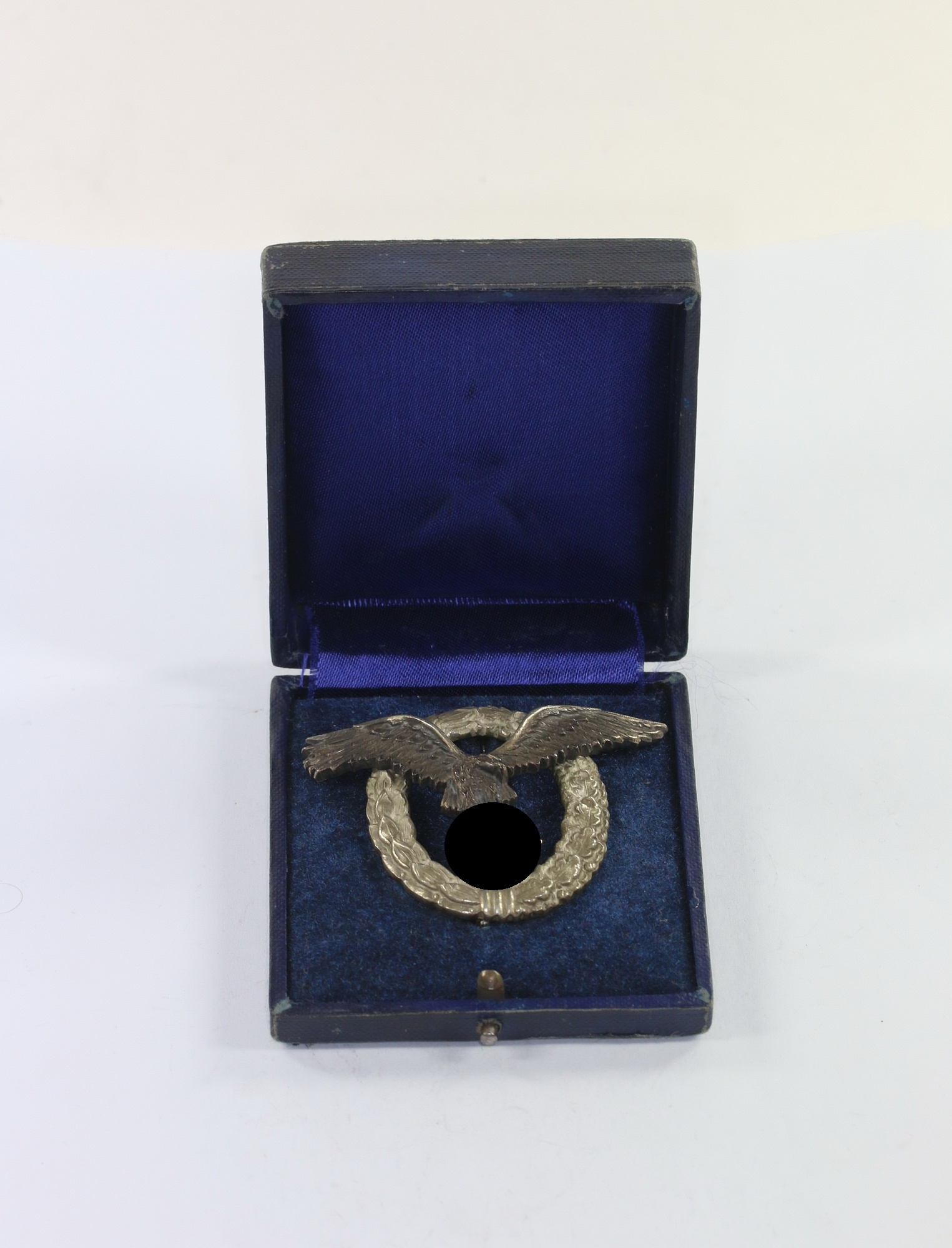 flugzeugf_hrerabzeichen_der_luftwaffe_hst Cased Luftwaffe Pilot Badge. Maker C.E. Juncker (J.2). – Bild 1