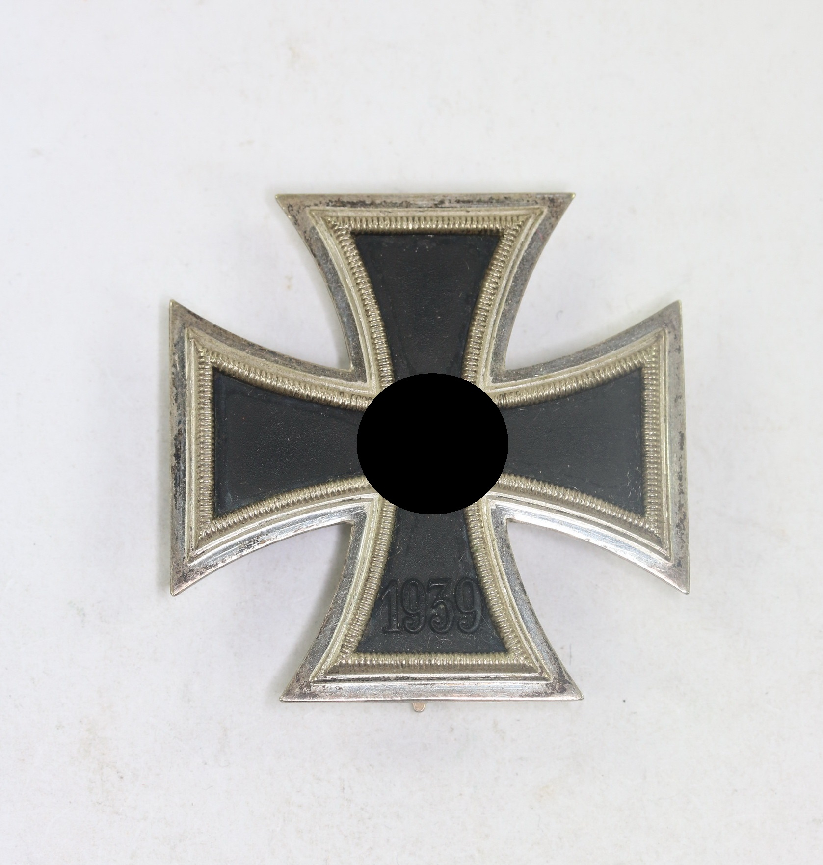 Iron Cross 1st Class 1939, Type Early Wilhelm Deumer, Lüdenscheid – Bild 1