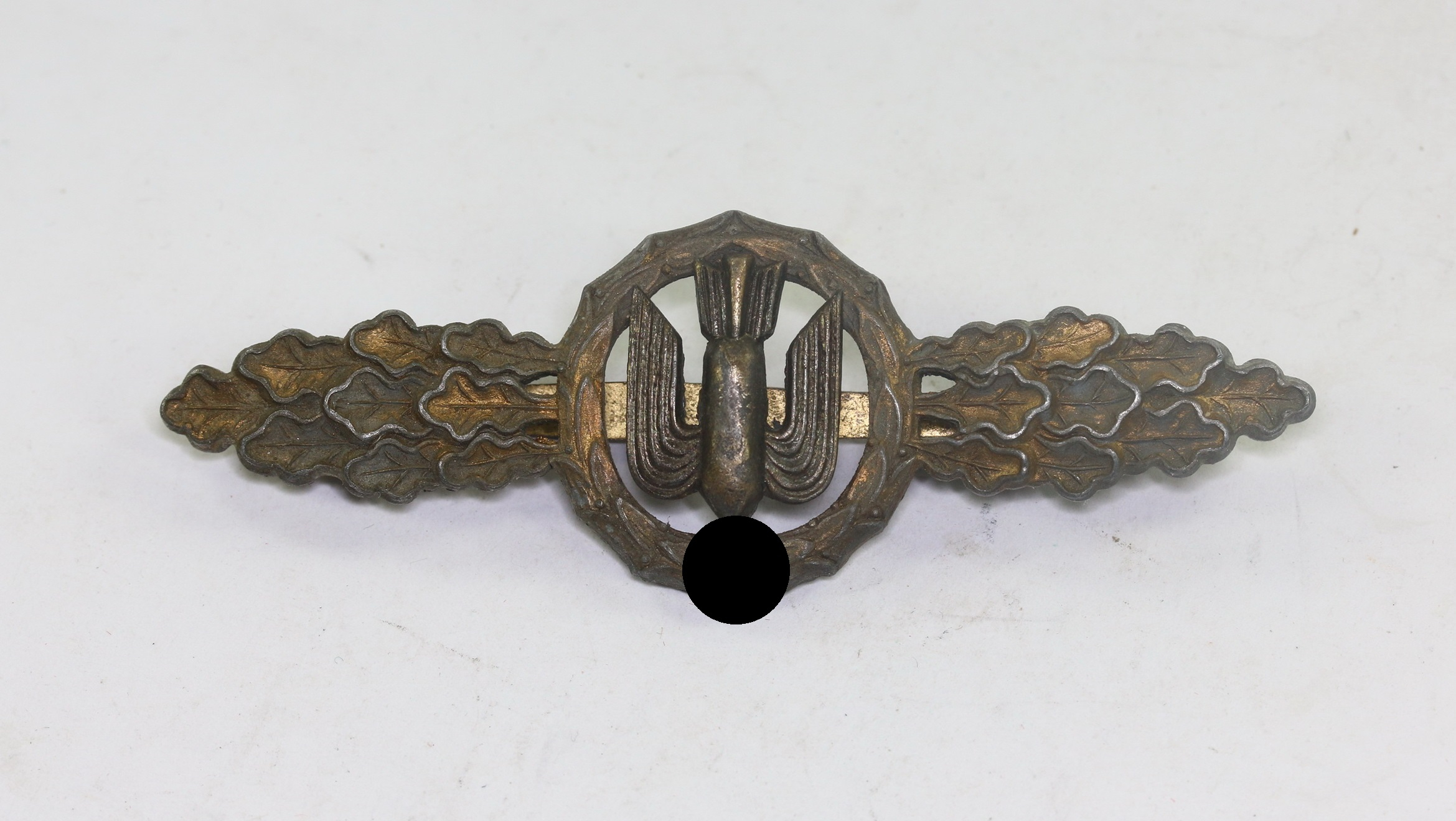  Gold Operational Flight Clasp for Bomber. Maker RS&S (Richert Simm & Söhn, Gablonz) – Bild 1
