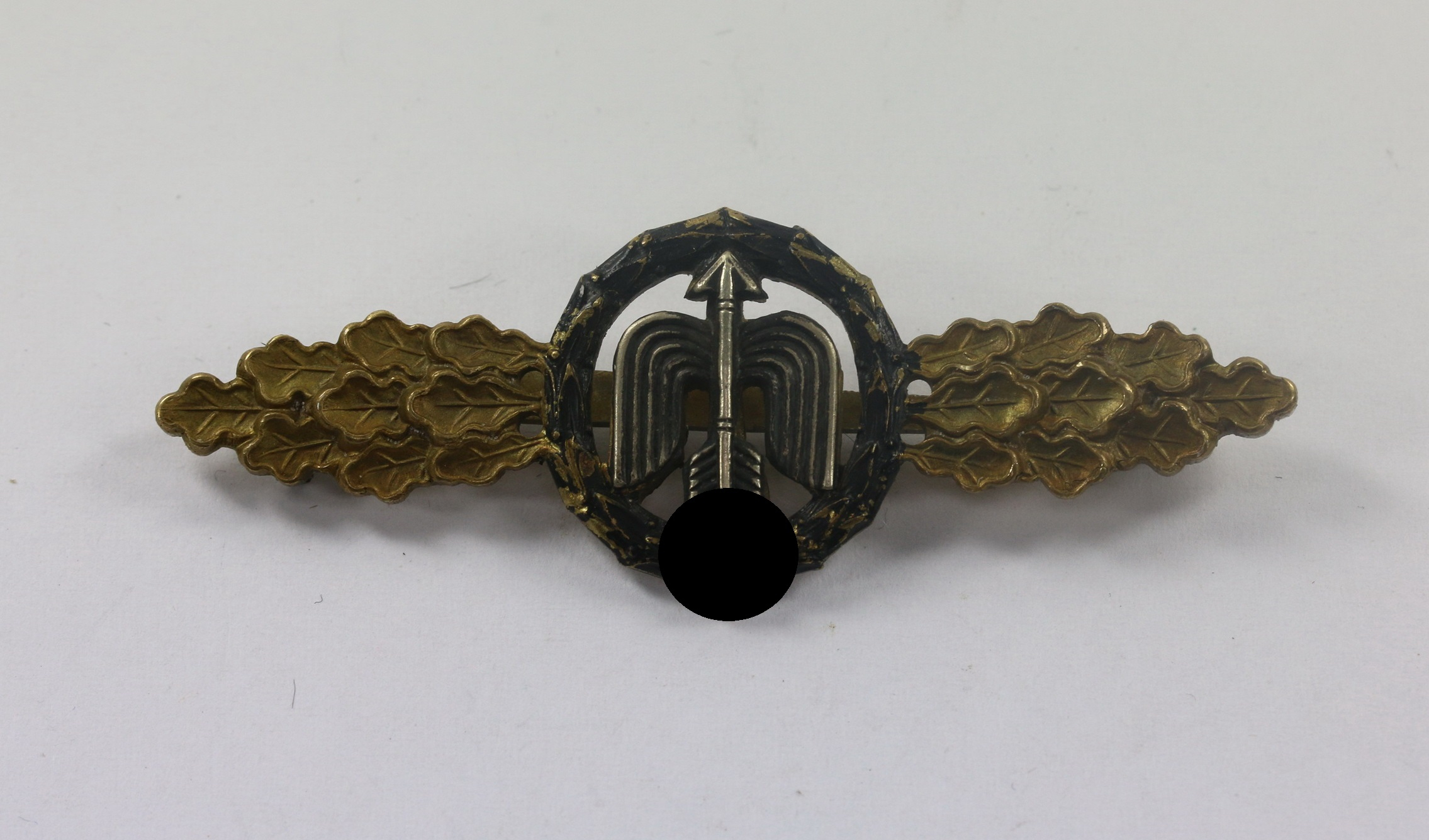  Frontflugspange für Nah-Nachtjäger in Bronze, Buntmetall – Bild 1