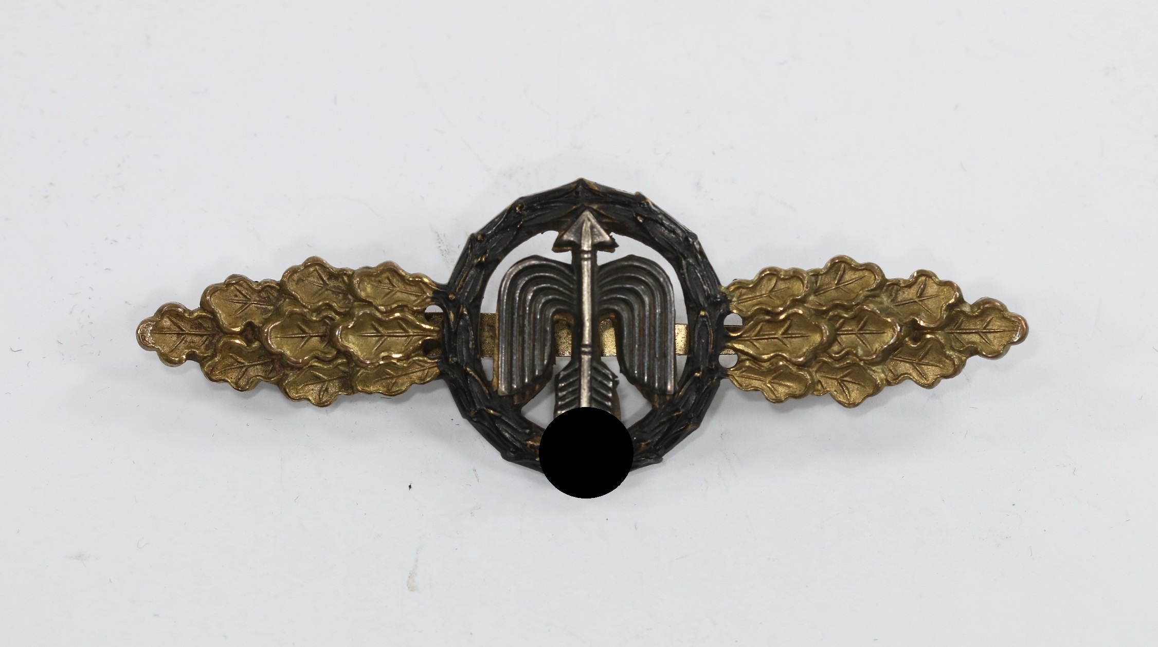 Gold Operational Flight Clasp for Close Range Night Fighter.  – Bild 1