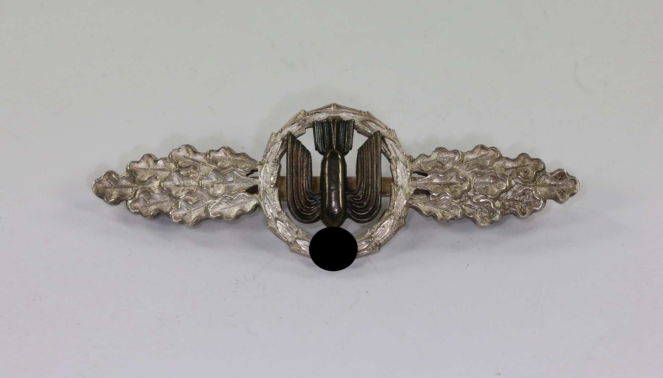 frontflugspange_kampfflieger_silber_buntmetall_1__1 Silver Operational Flight Clasp for Bomber. – Bild 1