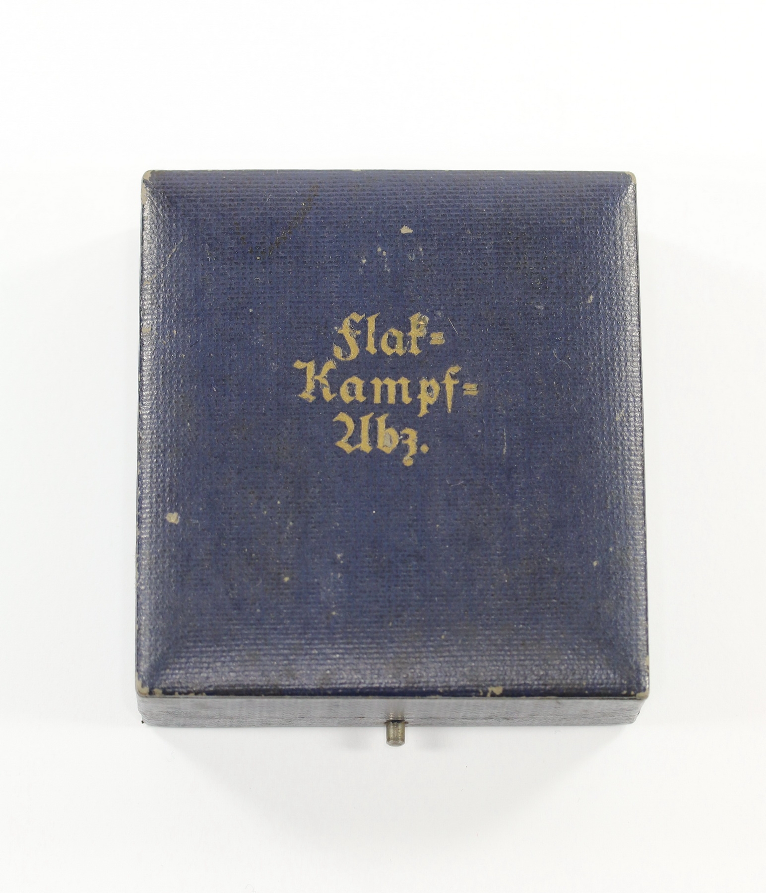 fruehes_etui_flak_kampfabzeichen_der_luftwaffe_1_ Case for the Luftwaffe Flak Badge. – Bild 1