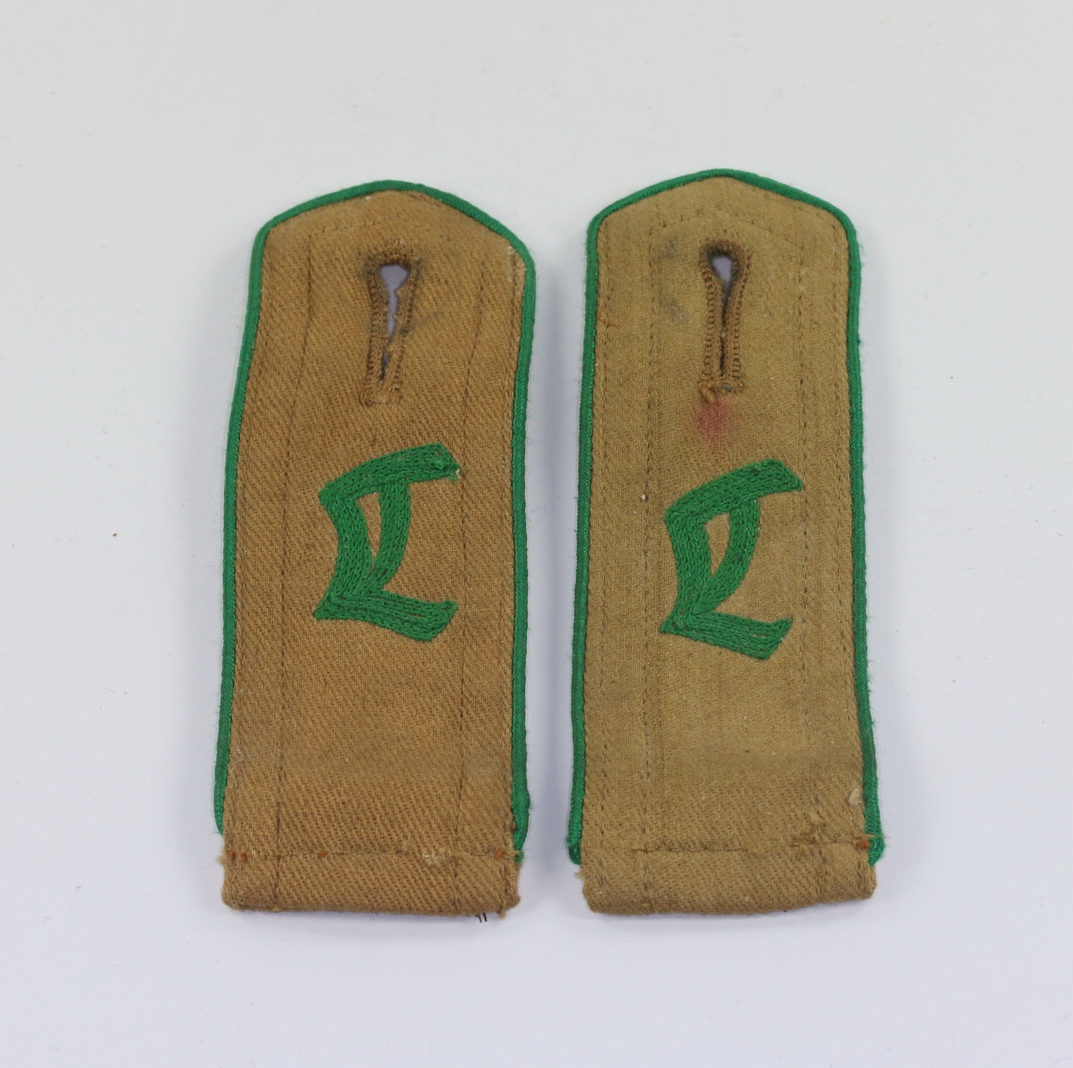 Pair of Shoulder Straps for Hitler Youth (HJ) in Agriculture Year. – Bild 1